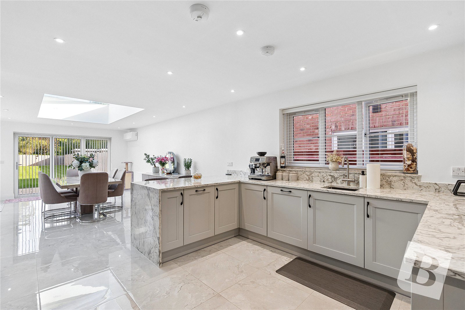 Athelstan Gardens, Runwell, Wickford, SS11, photo 2