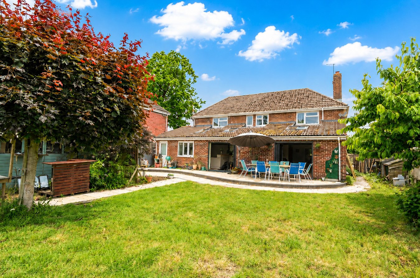 Lower Common Road, West Wellow, Romsey, SO51