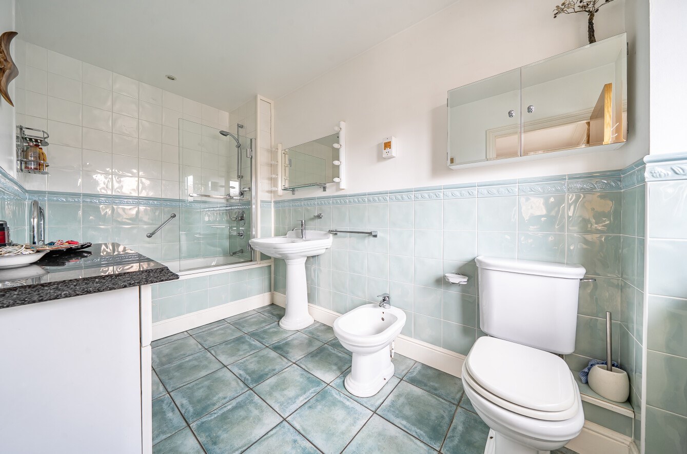 Velsheda Court, Hythe, Southampton, SO45, photo 11
