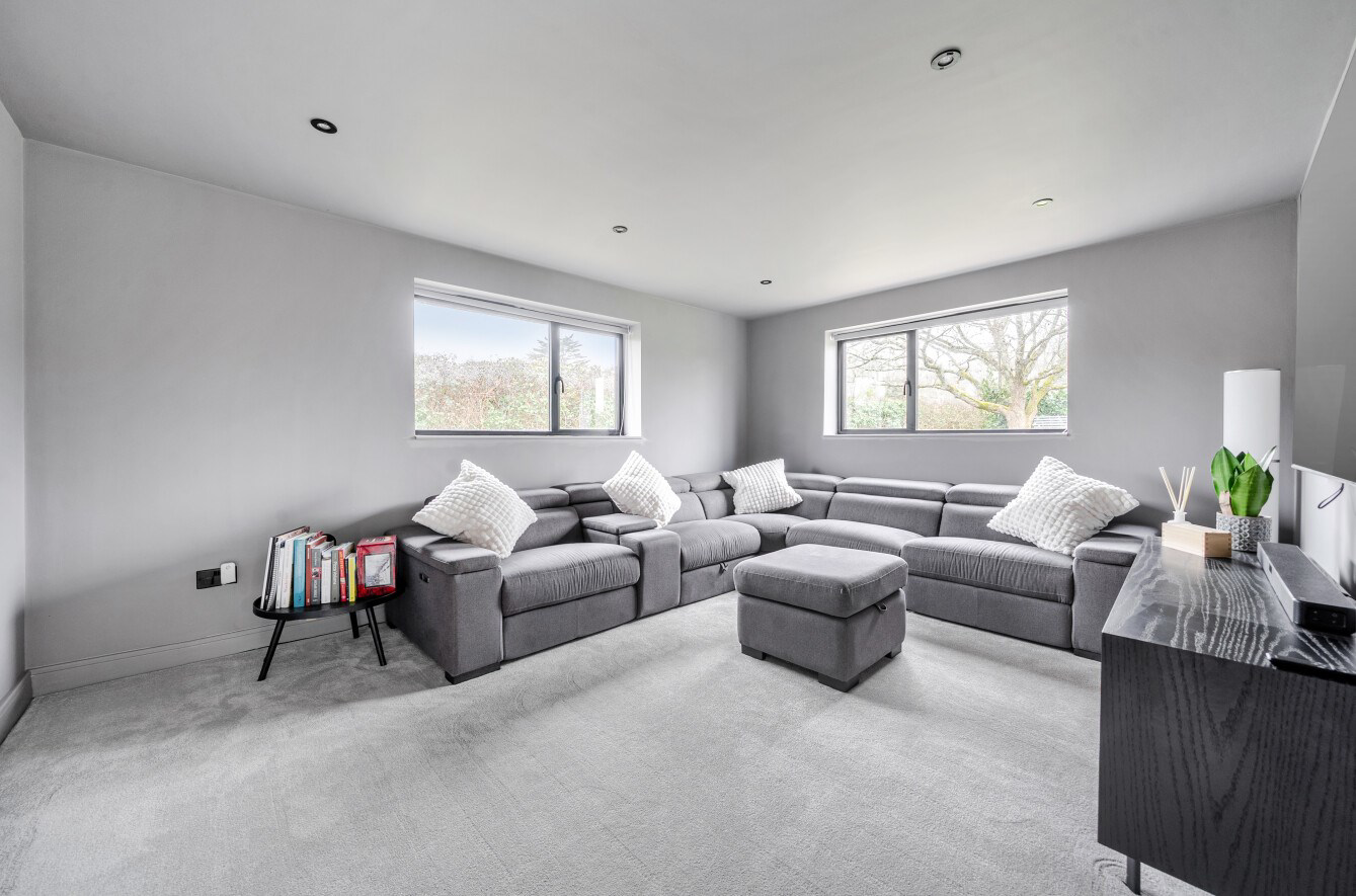 Kooyong Close, East Wellow, Romsey, SO51, photo 7