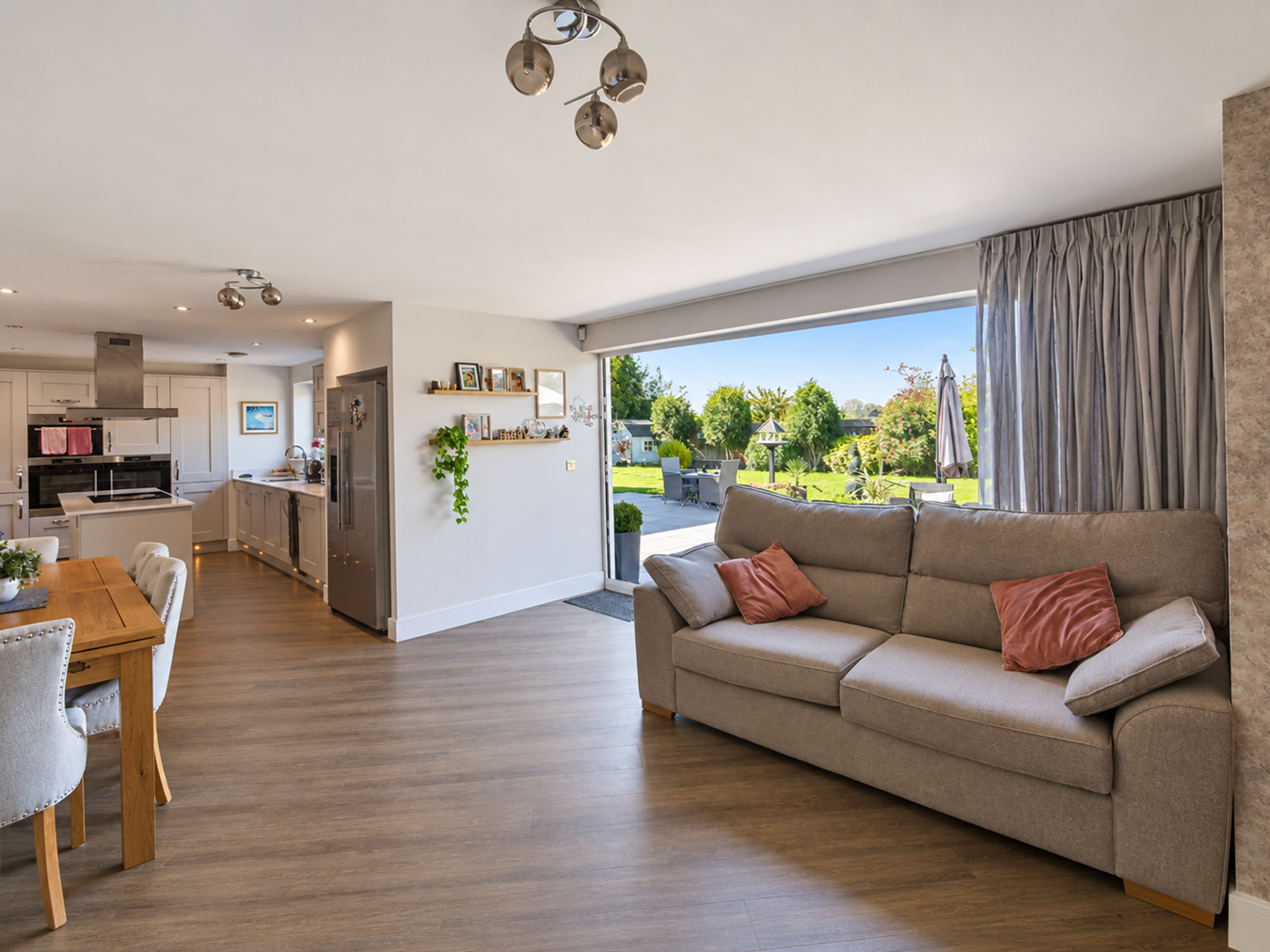 Oxlease Meadows, Romsey, SO51, photo 3