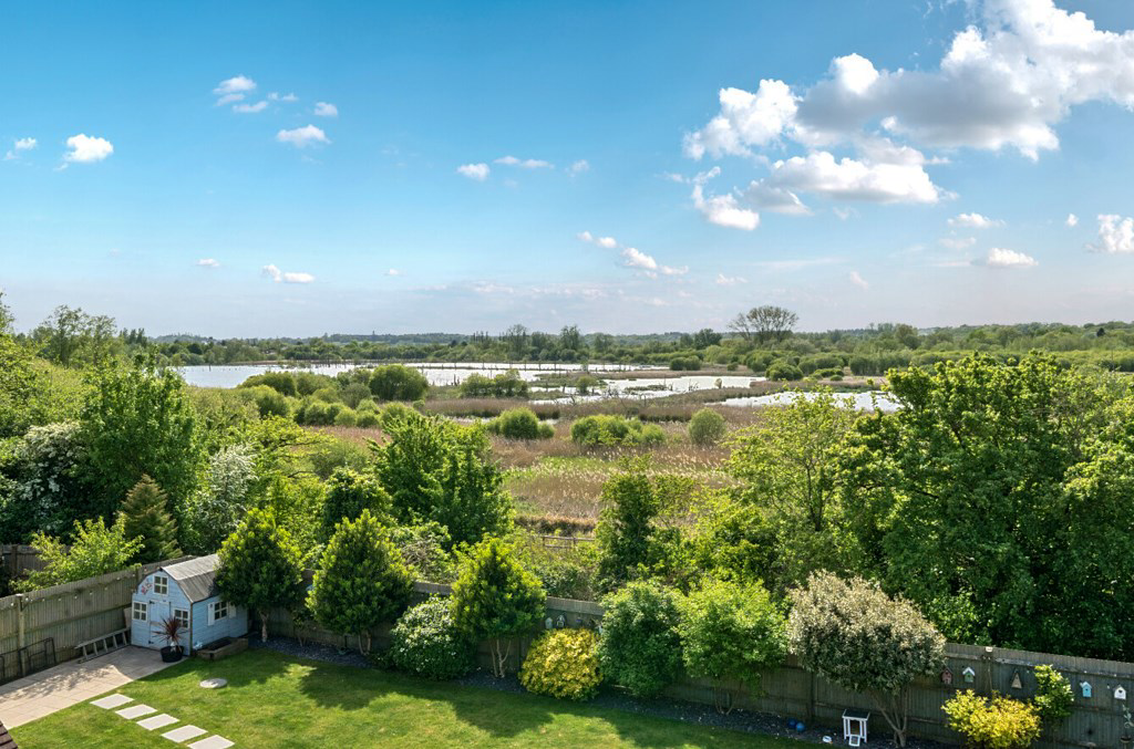 Oxlease Meadows, Romsey, SO51, photo 2