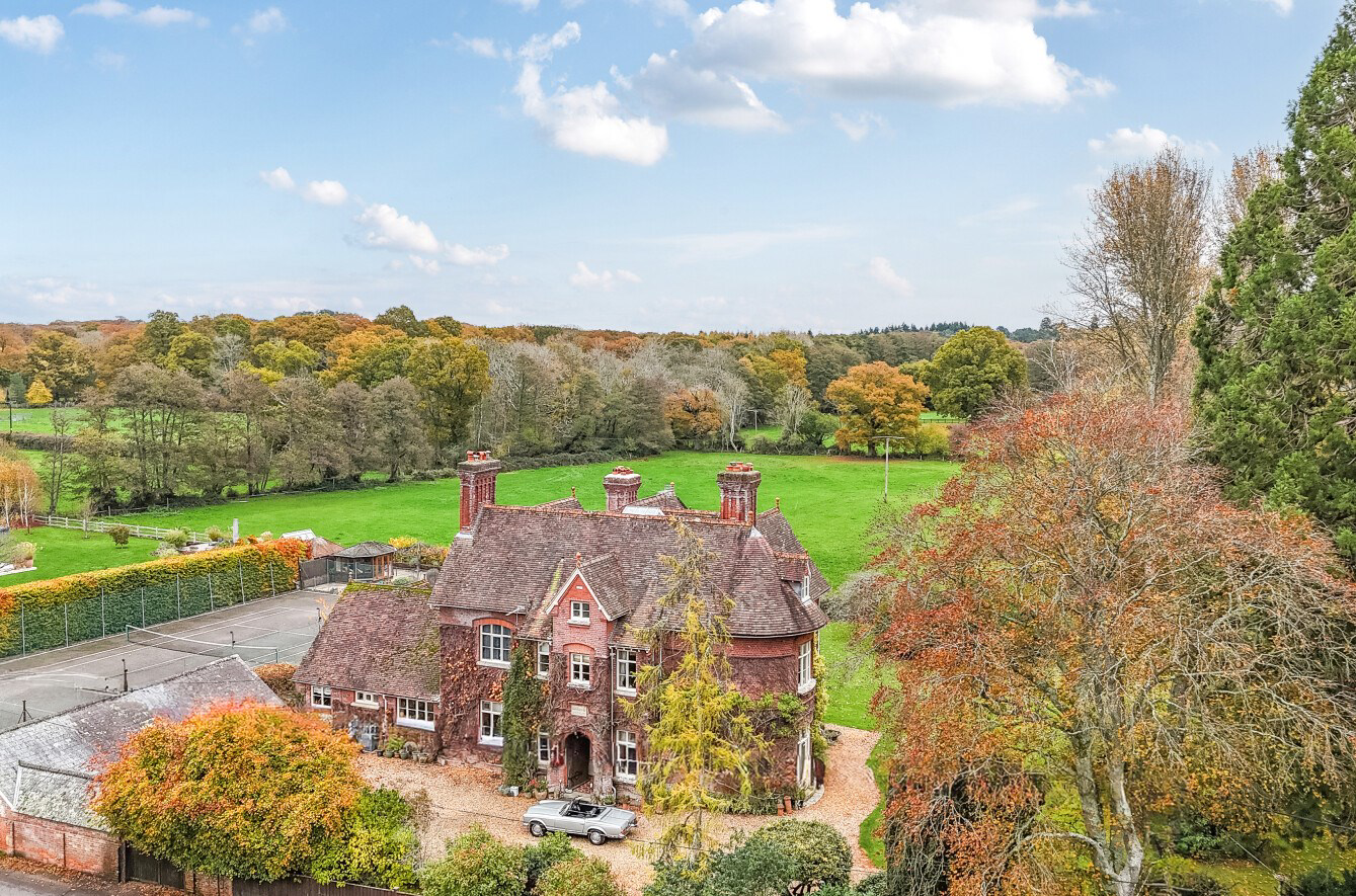 Vicarage Road, Lover, Salisbury, SP5