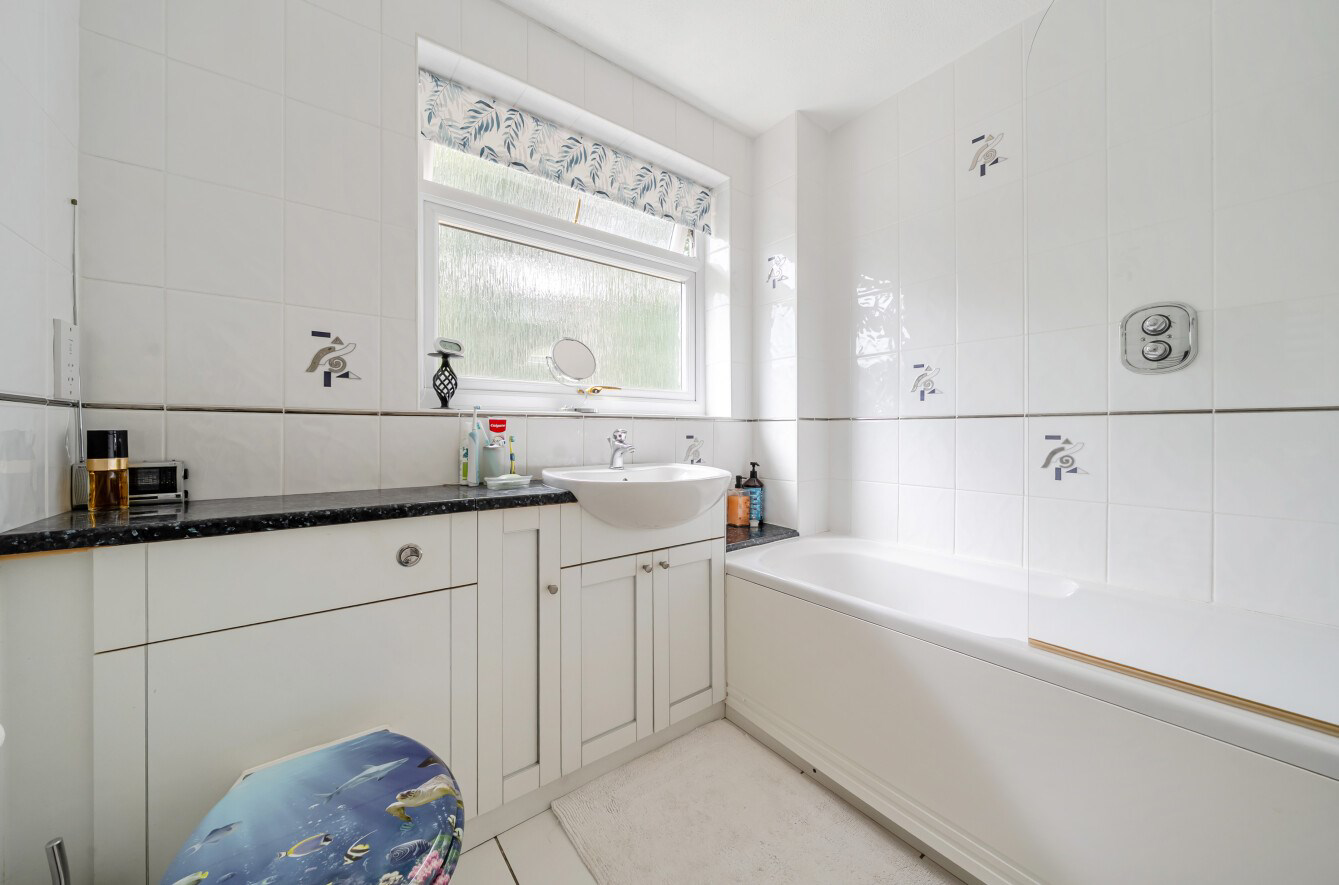 Fielders Way, East Wellow, Romsey, SO51, photo 15