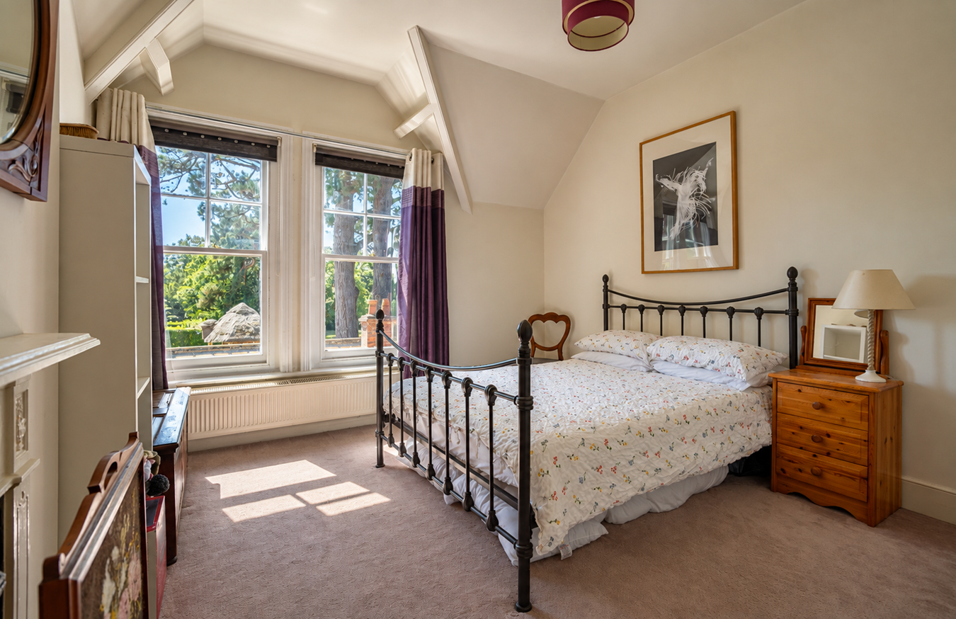 Broadlands Road, Brockenhurst, SO42, photo 25