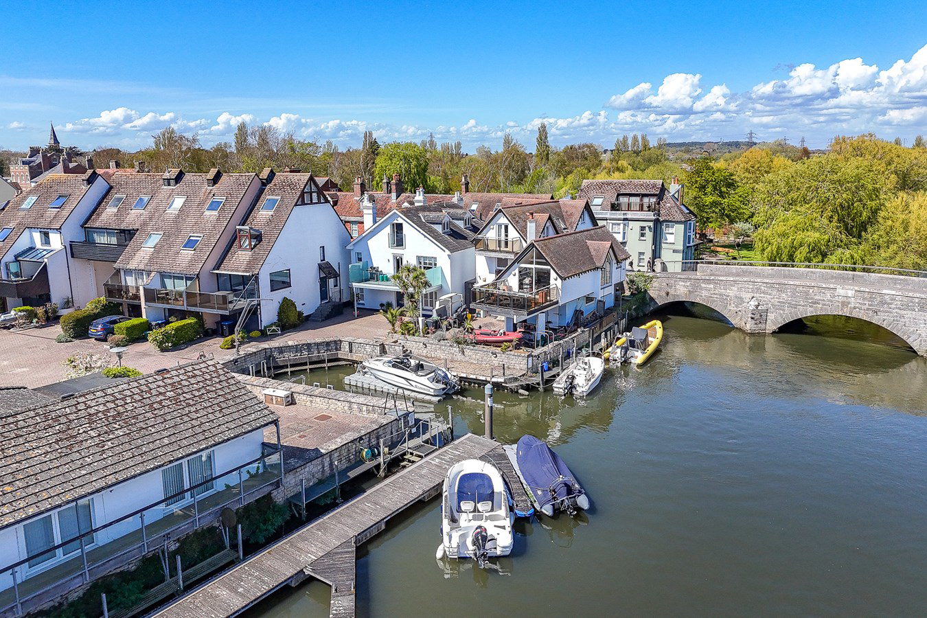 Bridge Street, Avon Wharf, Christchurch, BH23, photo 3