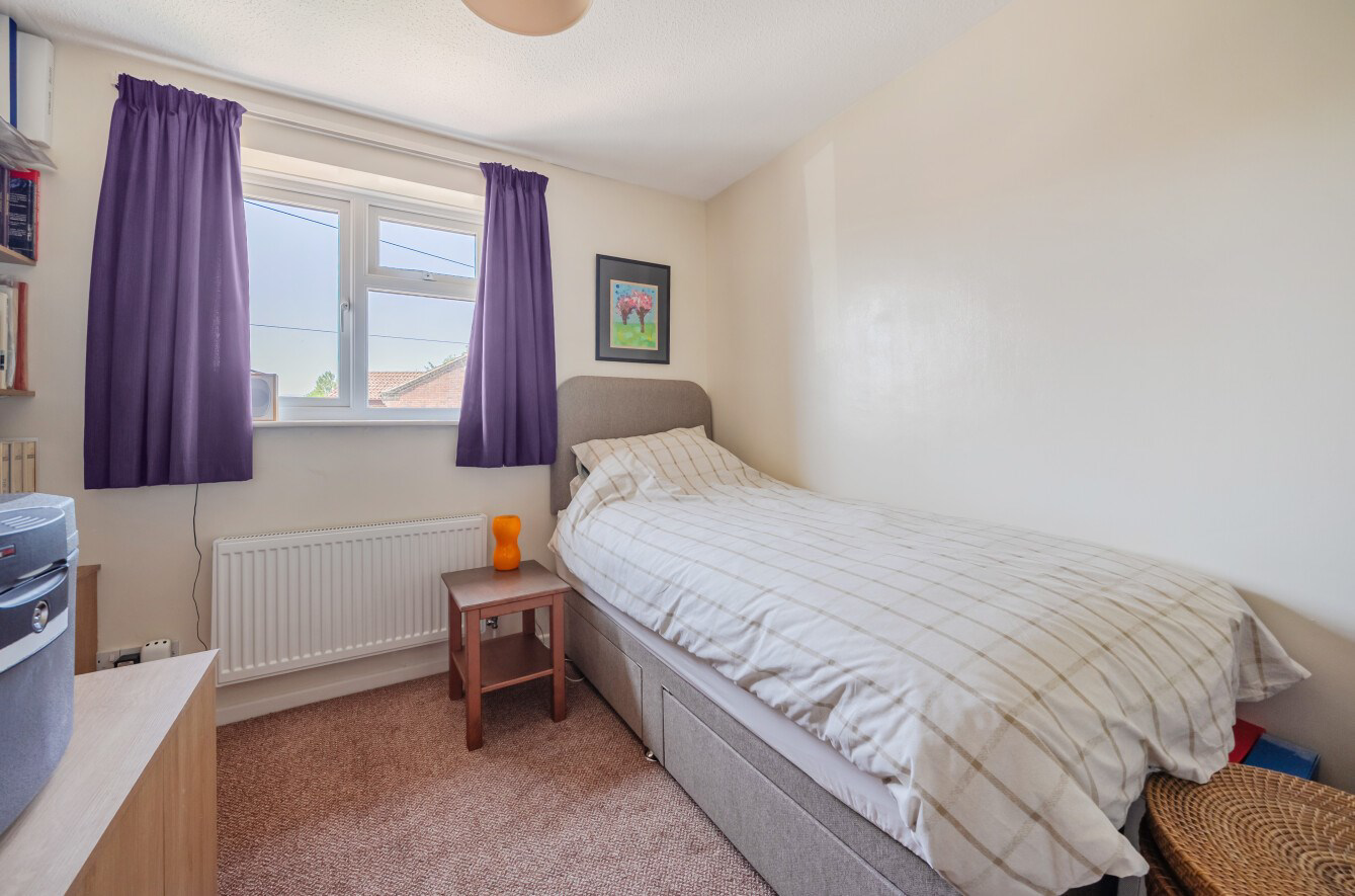 Petty Close, Romsey, SO51, photo 12