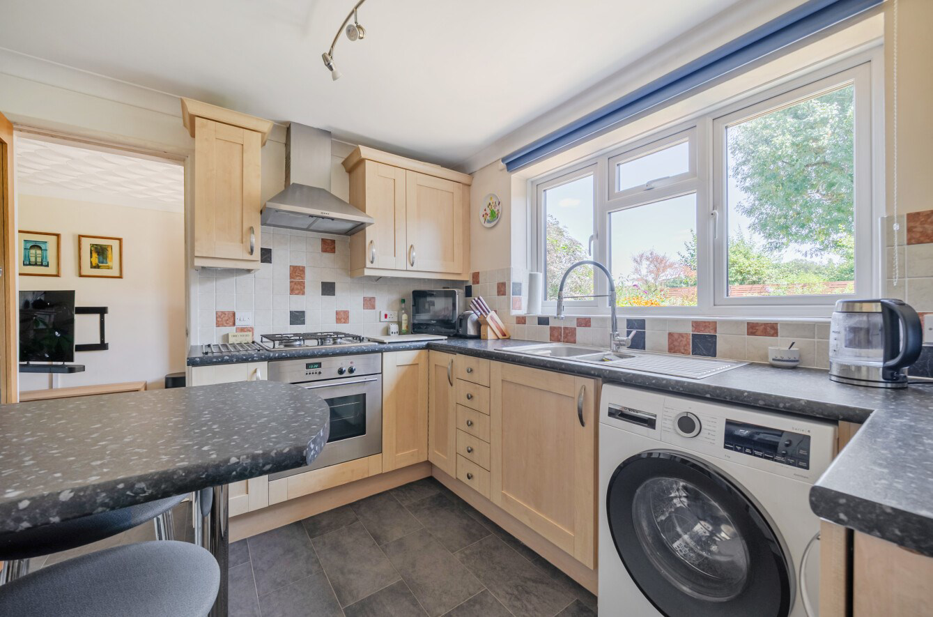 Petty Close, Romsey, SO51, photo 6