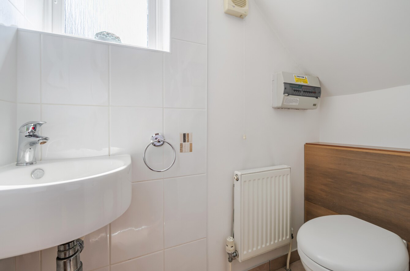 Petty Close, Romsey, SO51, photo 8