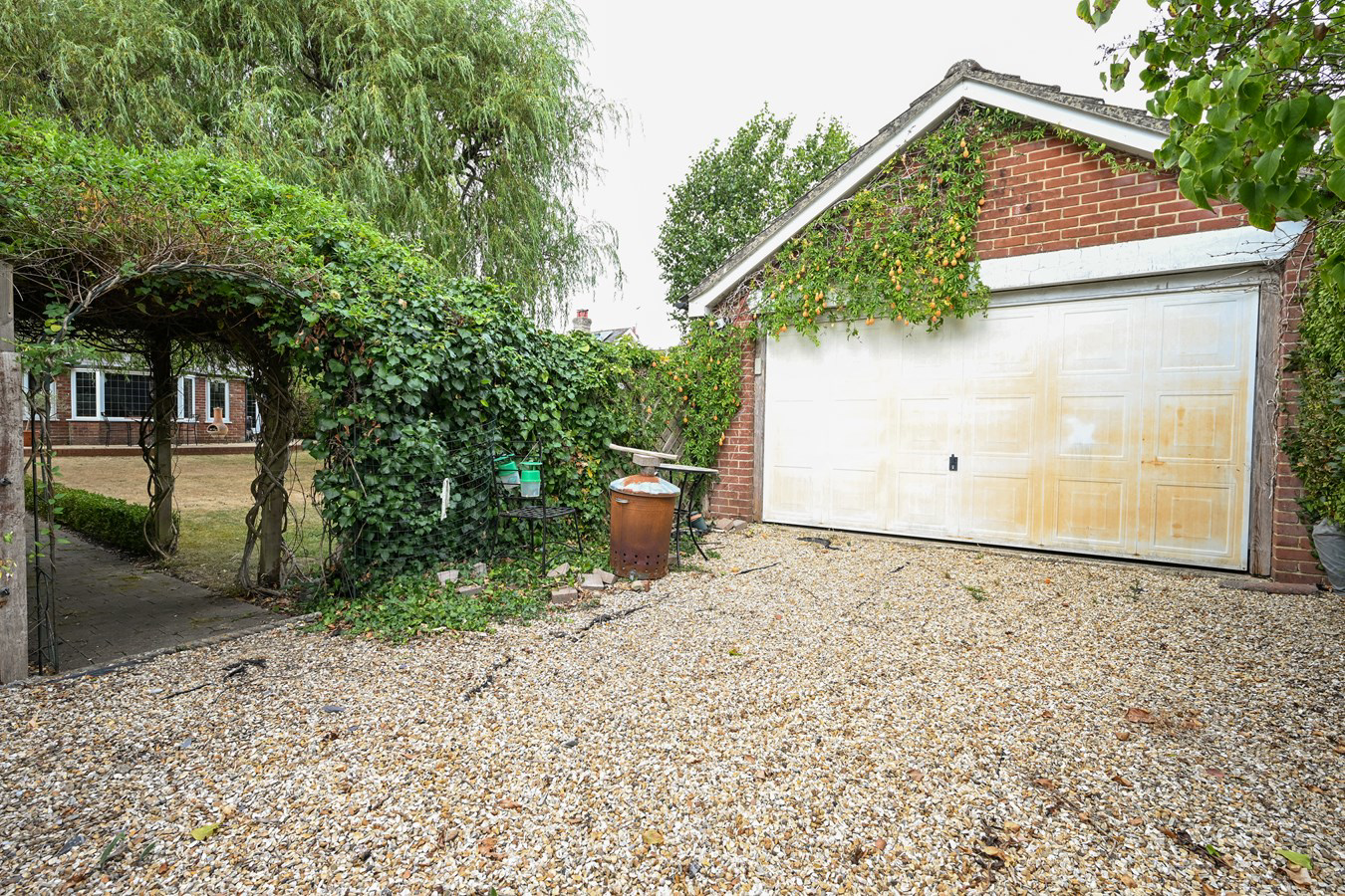 Broadshard Lane, Ringwood, BH24, photo 15