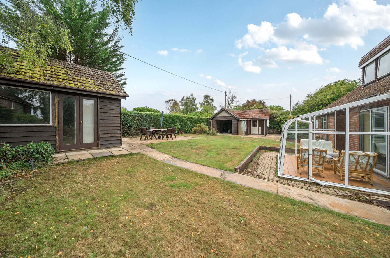 Lyndhurst Road, Landford, Salisbury, SP5, photo 3