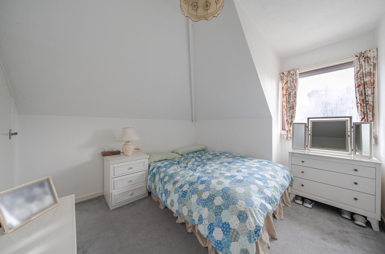 Lyndhurst Road, Landford, Salisbury, SP5, photo 12