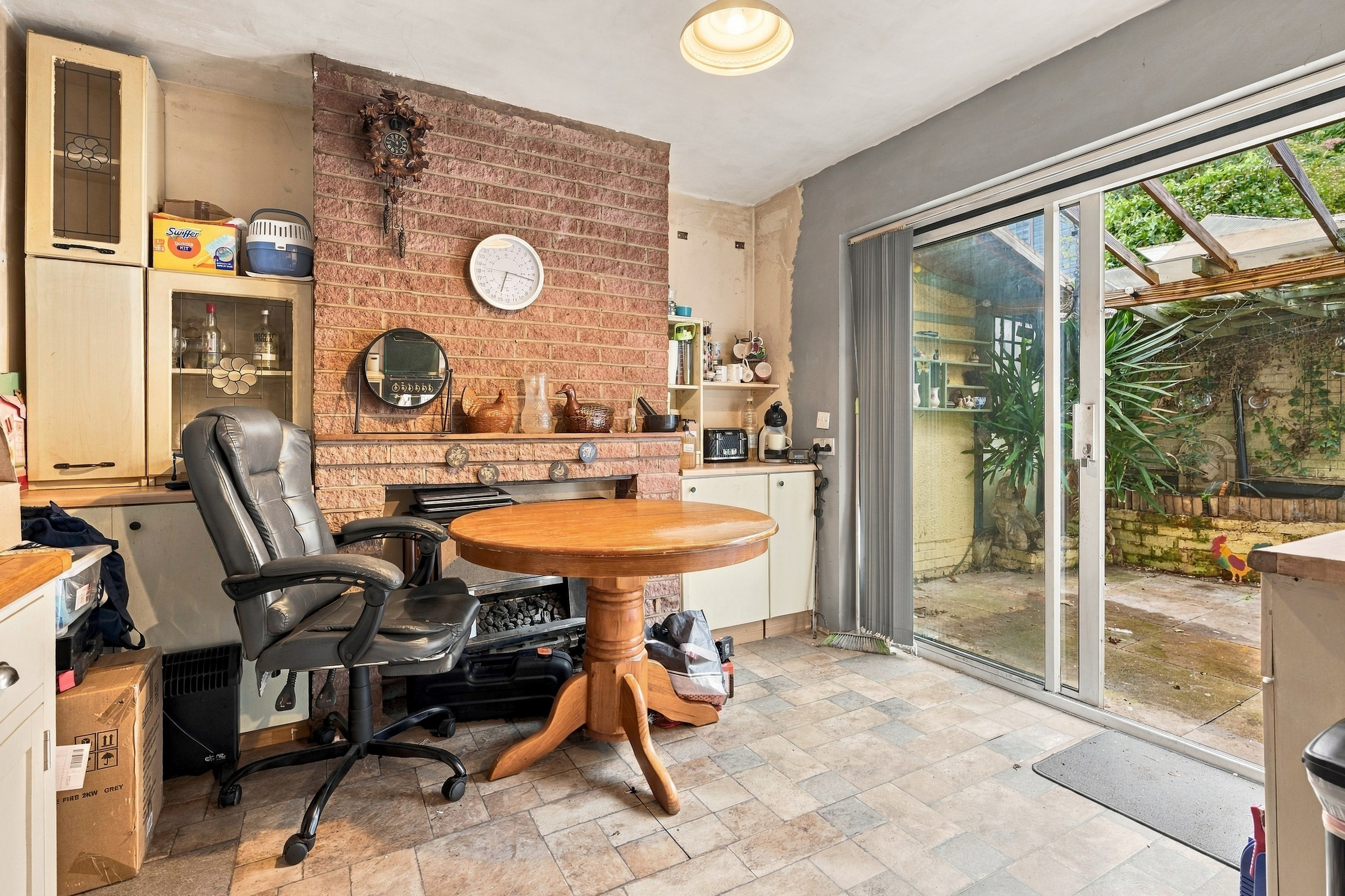 19 Broadwaters Dr-7