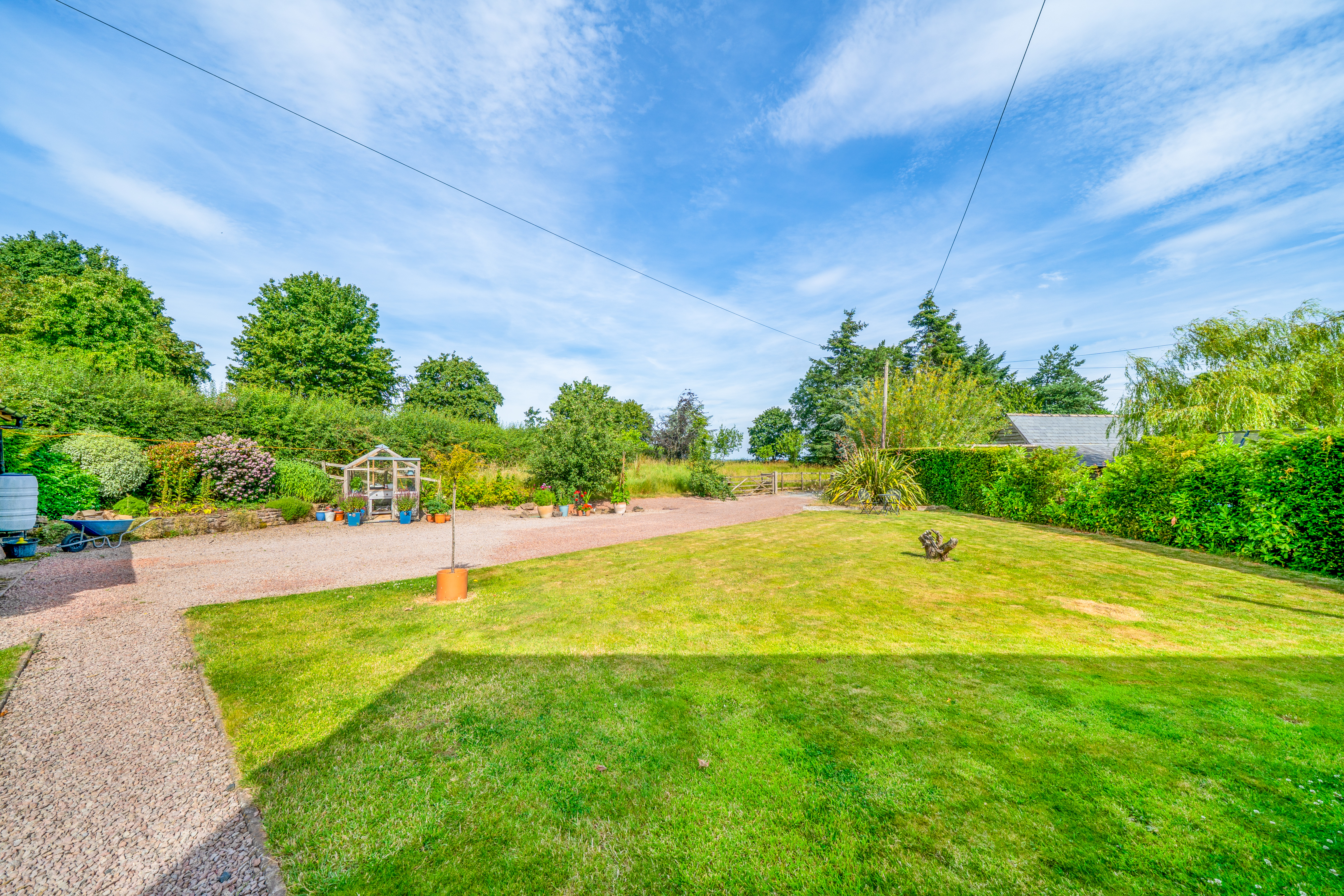 Sutton, Sutton Court, WR15, photo 3