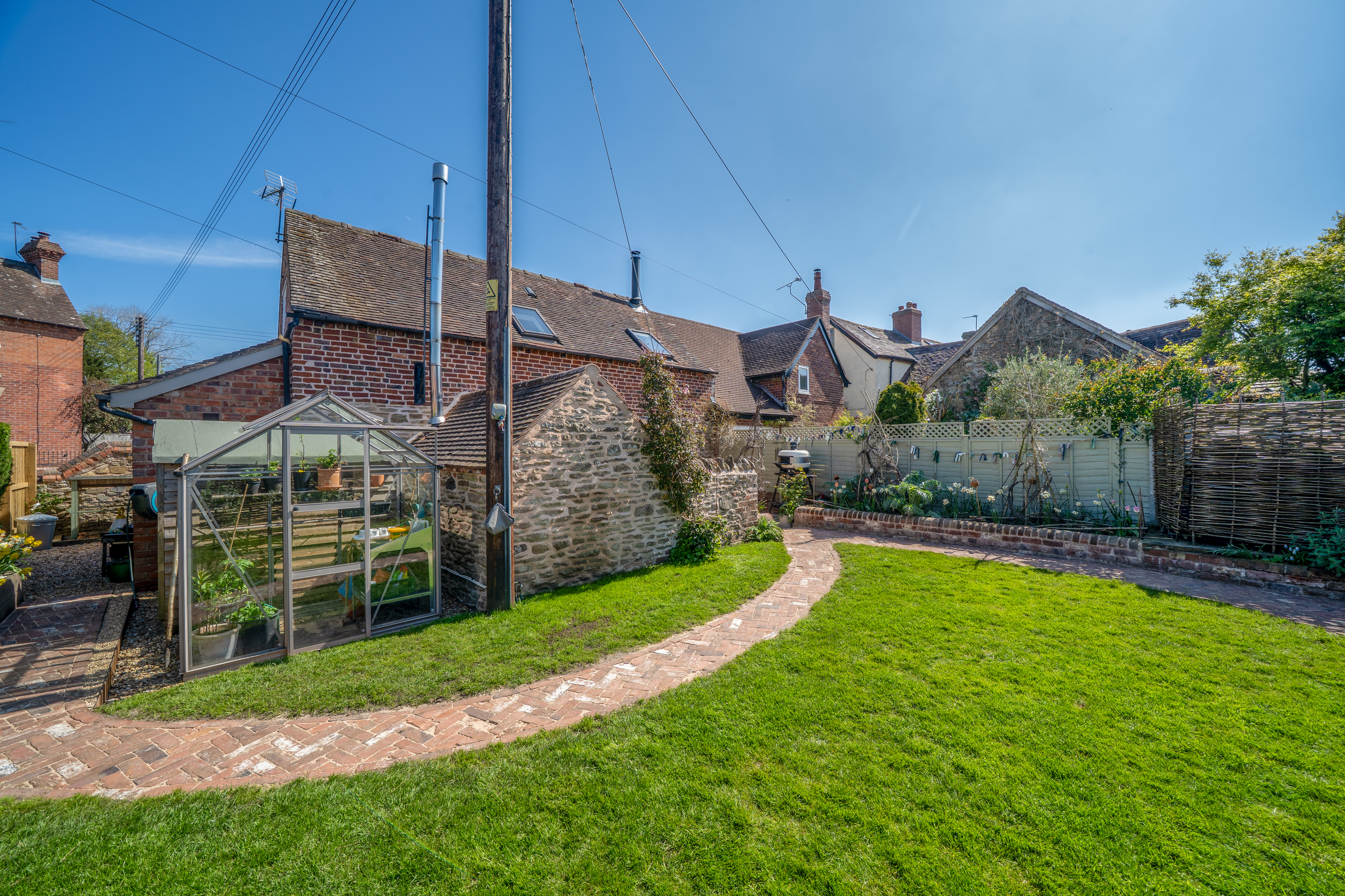 High Street, Stottesdon, DY14, photo 19