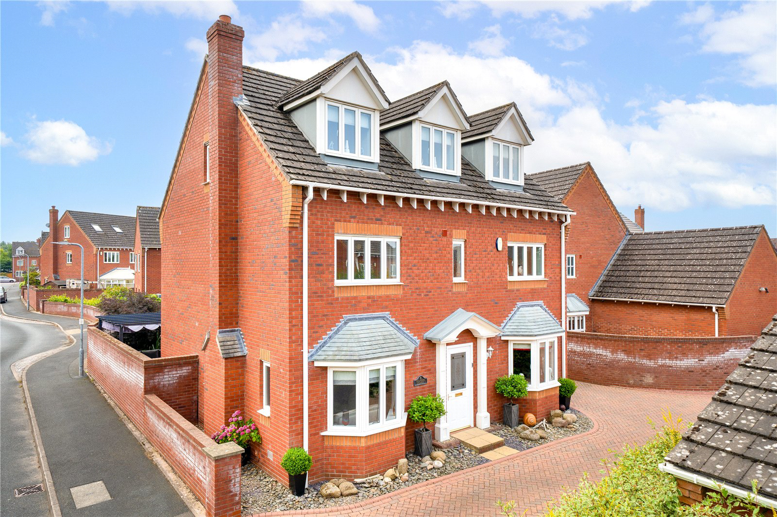 Dulwich Grange, Bratton, TF5