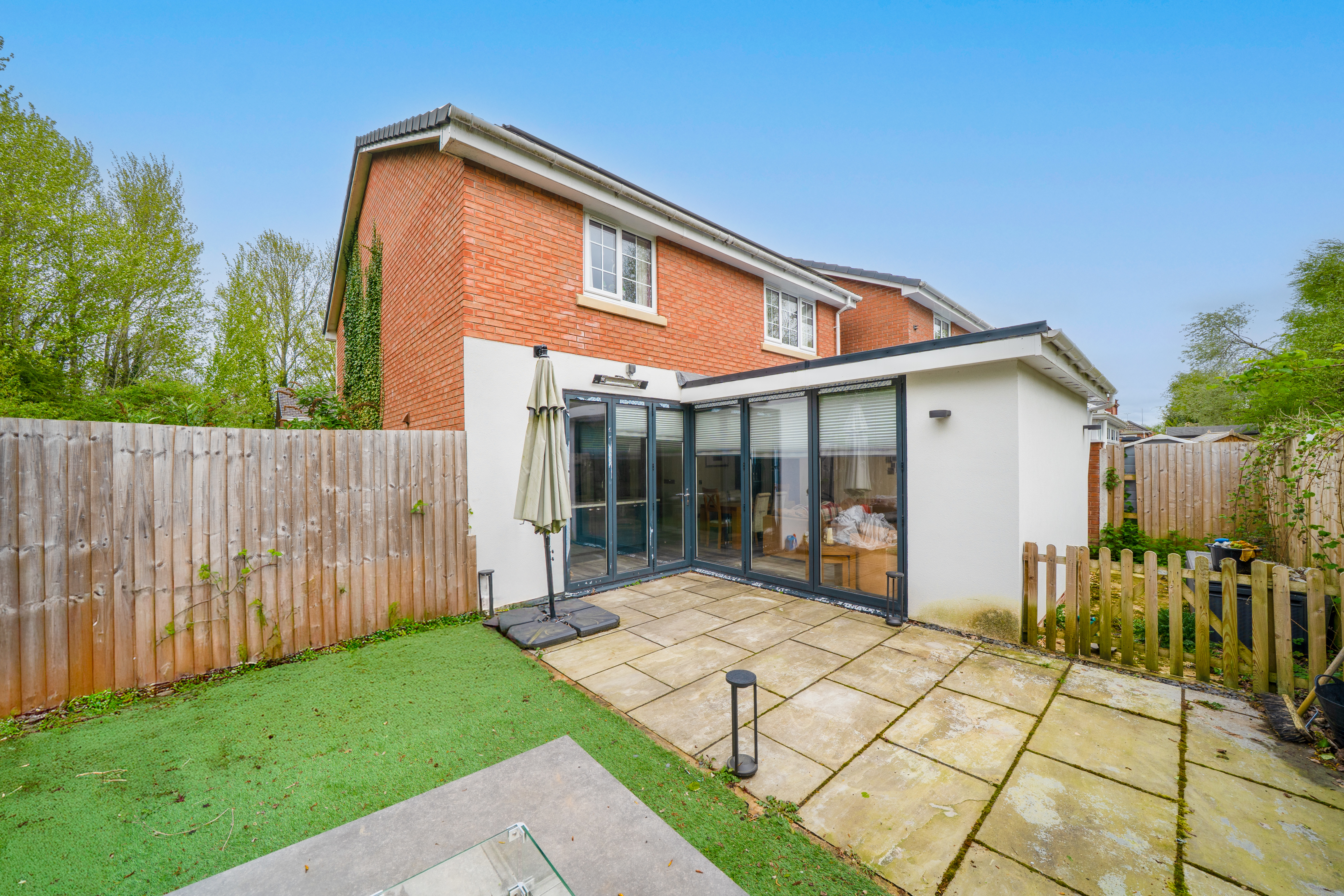 Hama Drive, Oakengates, TF2, photo 26