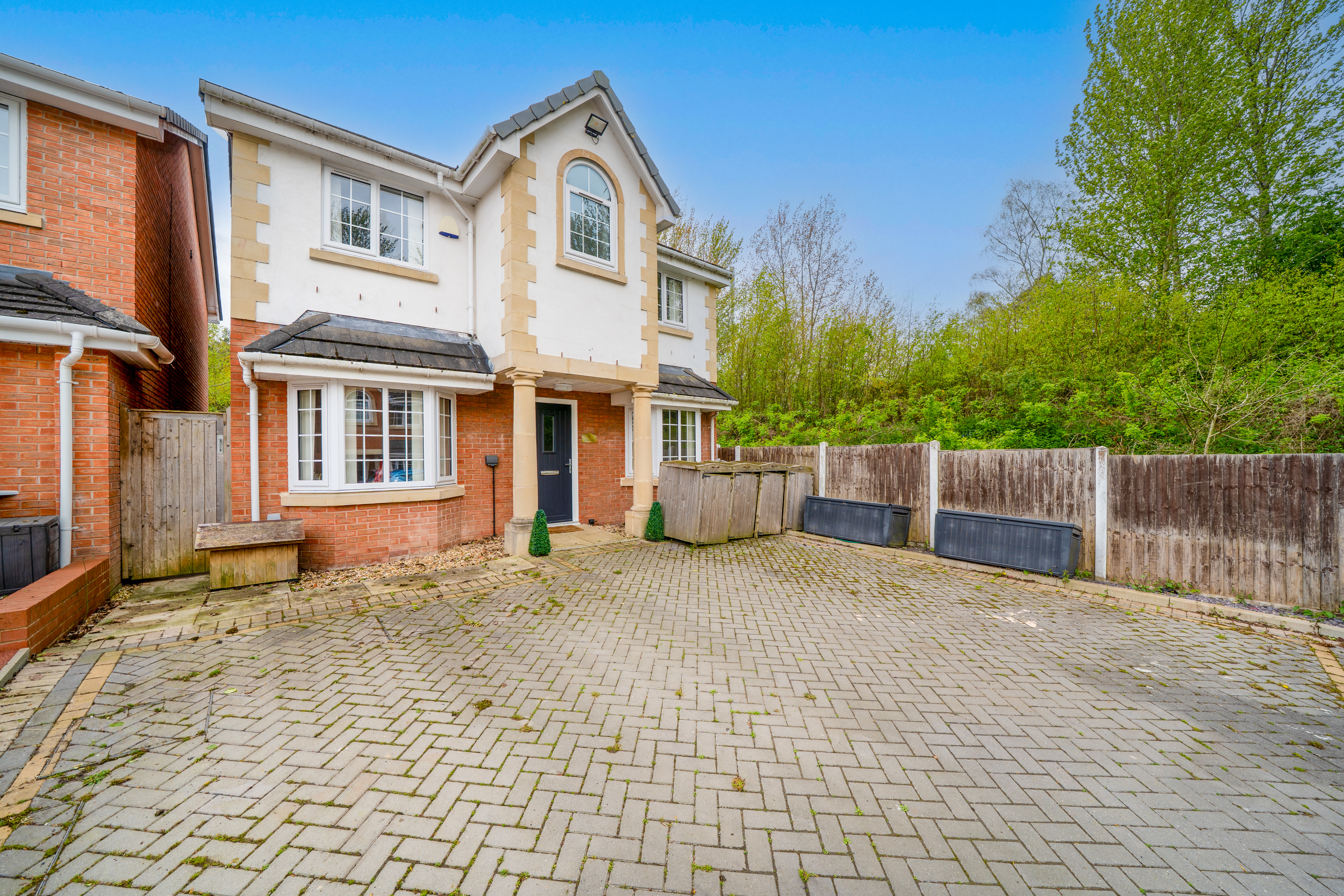 Hama Drive, Oakengates, TF2, photo 29