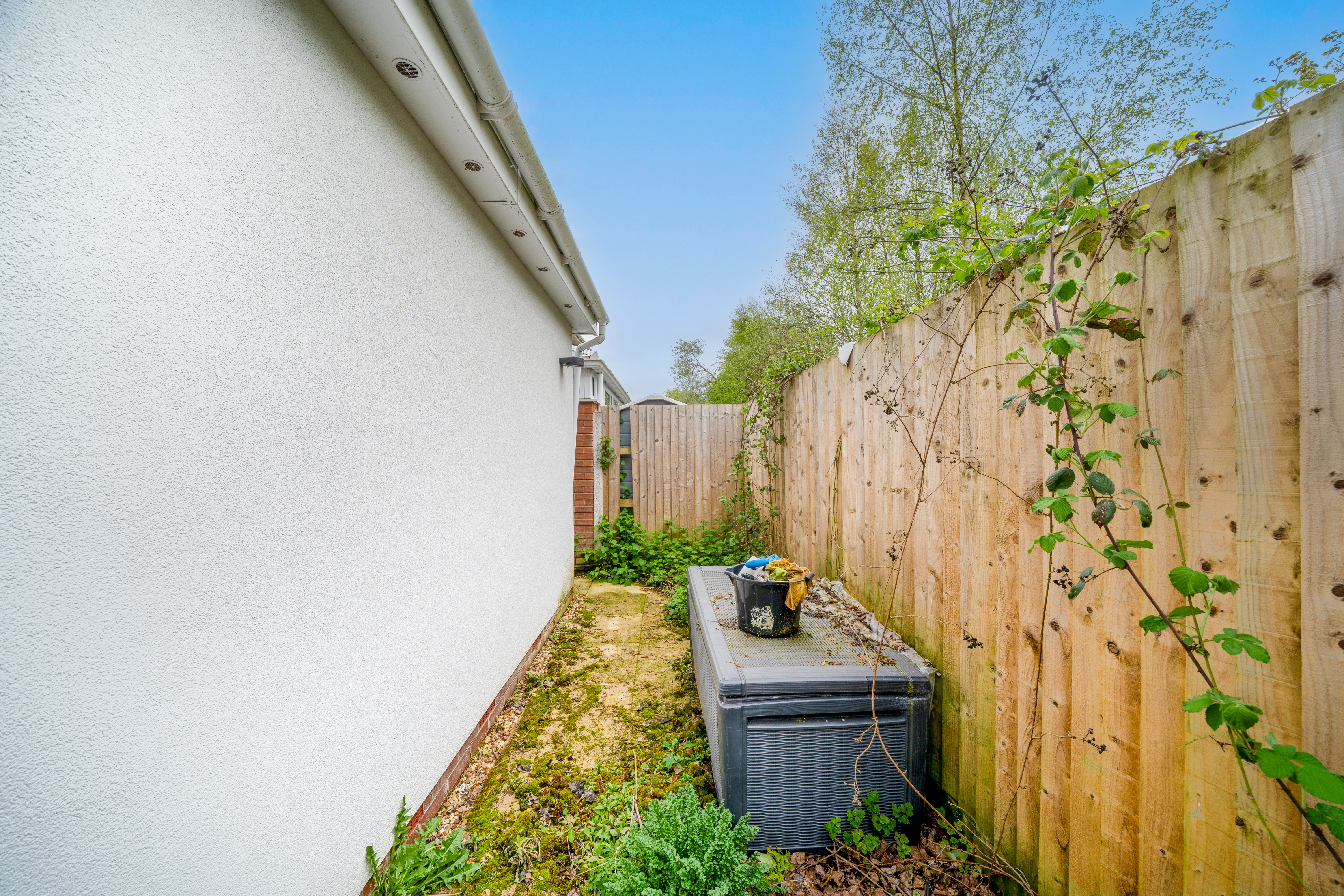 Hama Drive, Oakengates, TF2, photo 27
