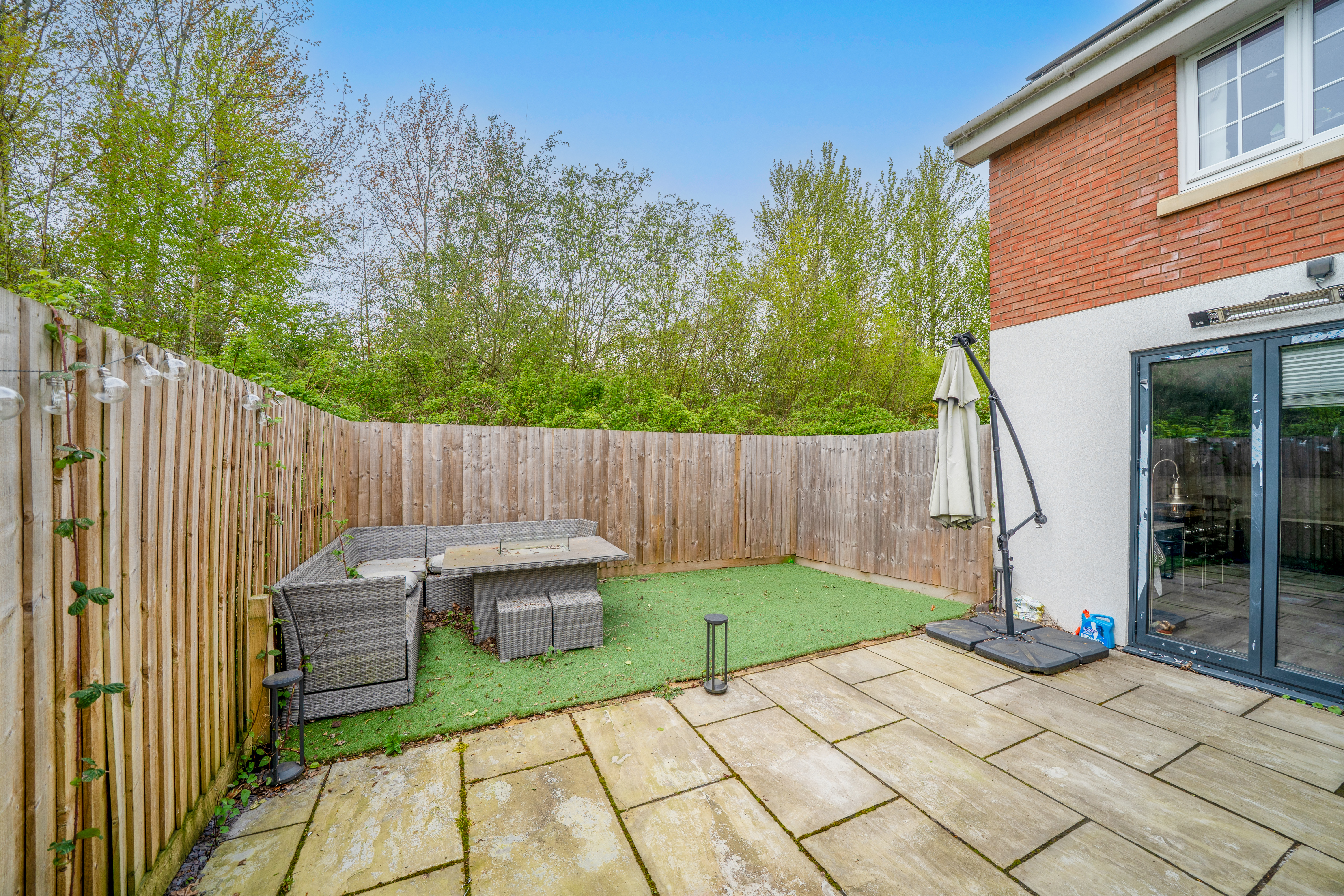 Hama Drive, Oakengates, TF2, photo 25