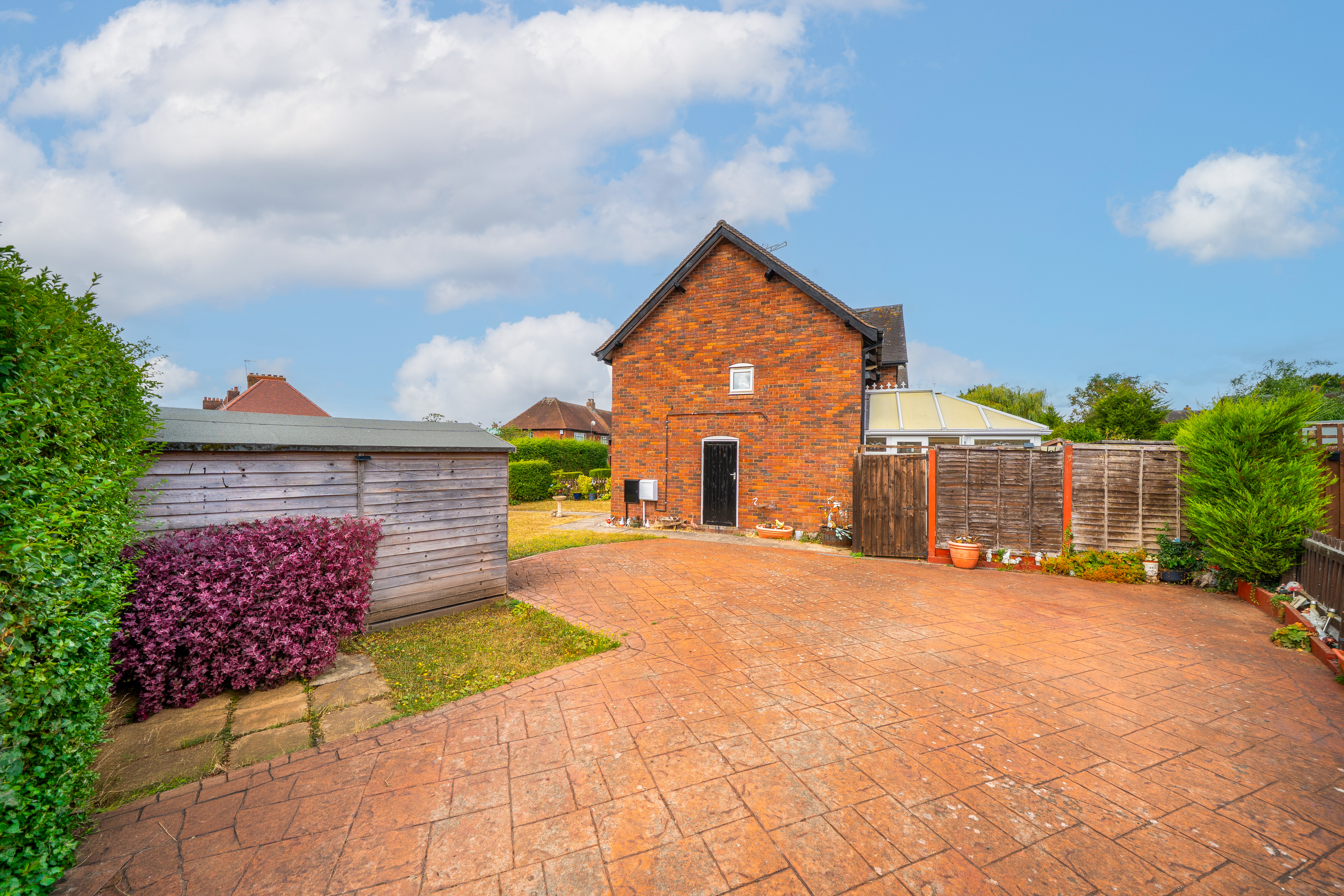 Oak Street, Highley, WV16, photo 25