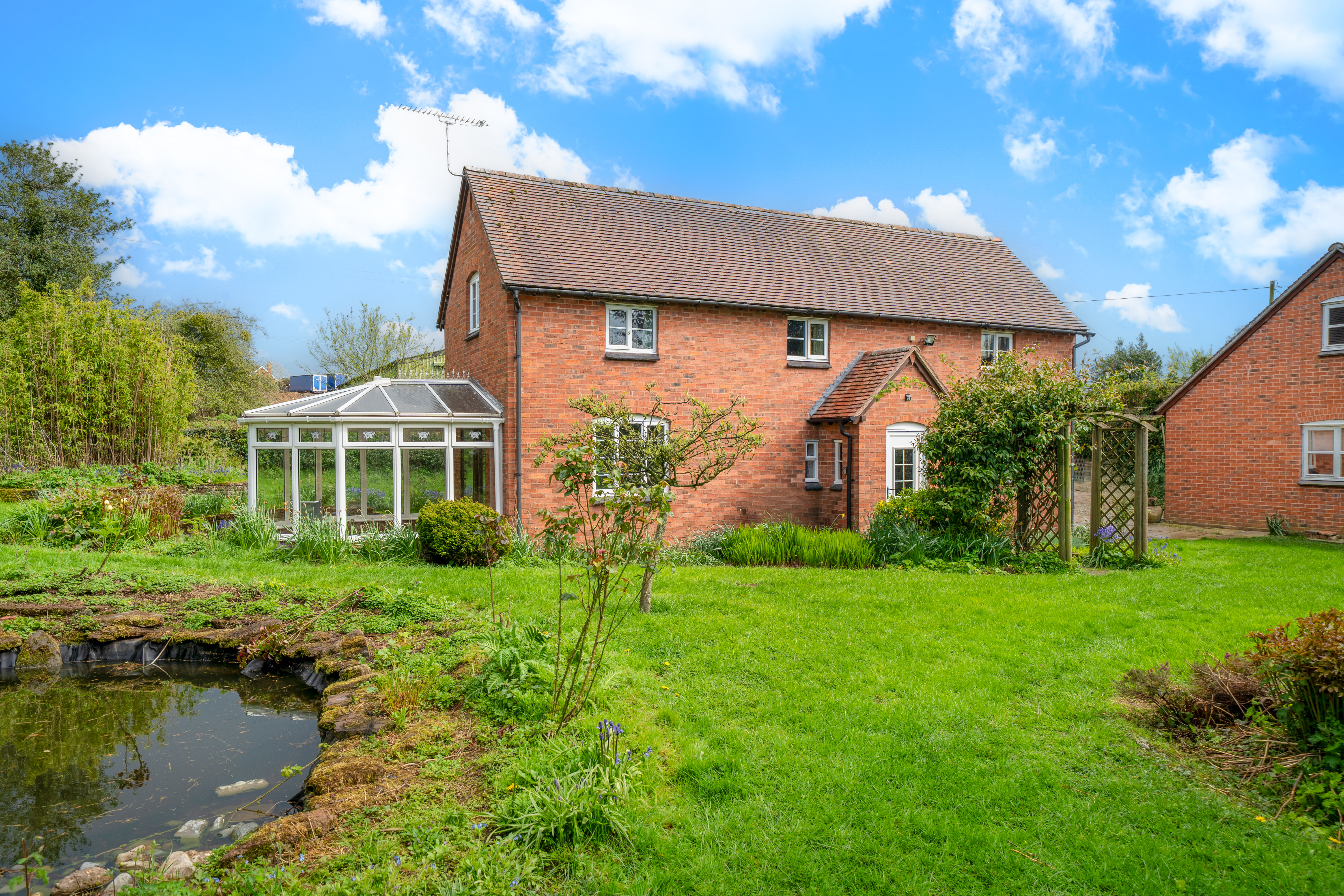 School Lane, Brimfield, SY8, photo 5
