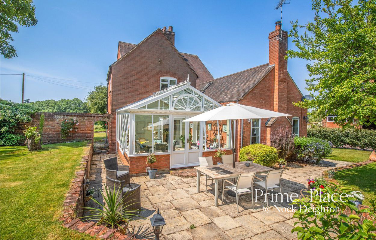 The Butlers House Patshull Park Burnhill Green Wolverhampton WV6 7HY, photo 15