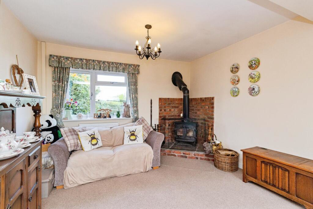 Honey Bee Cottage, 10 Vicarage Lane, Sutton Maddock, Shifnal, TF11 9NE, photo 6