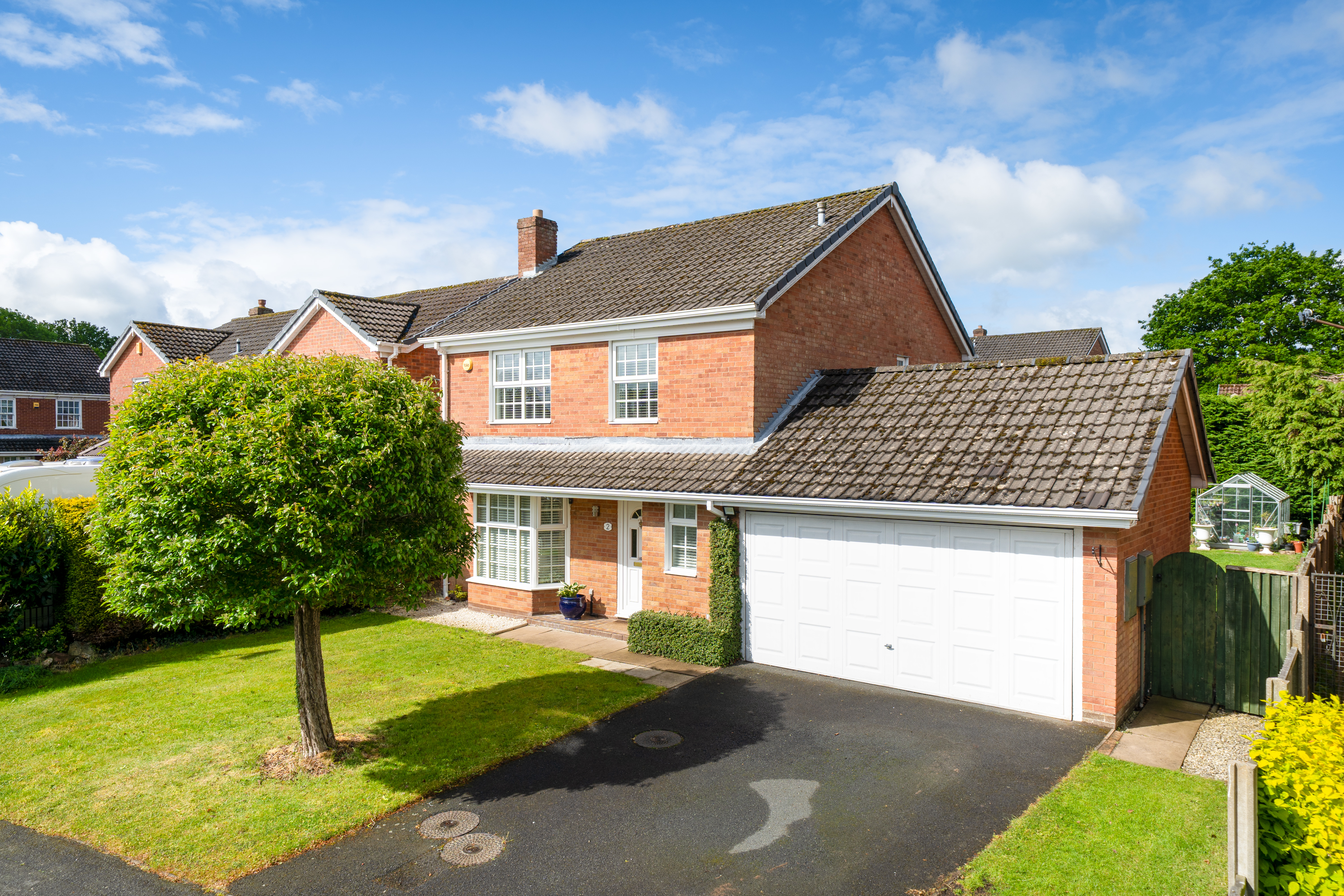 Rowley Close, Madeley, TF7