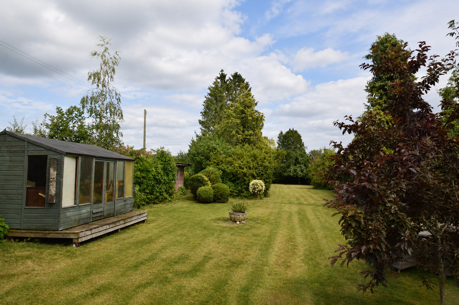 St. Dunstans Lane, Rochford, WR15, photo 8