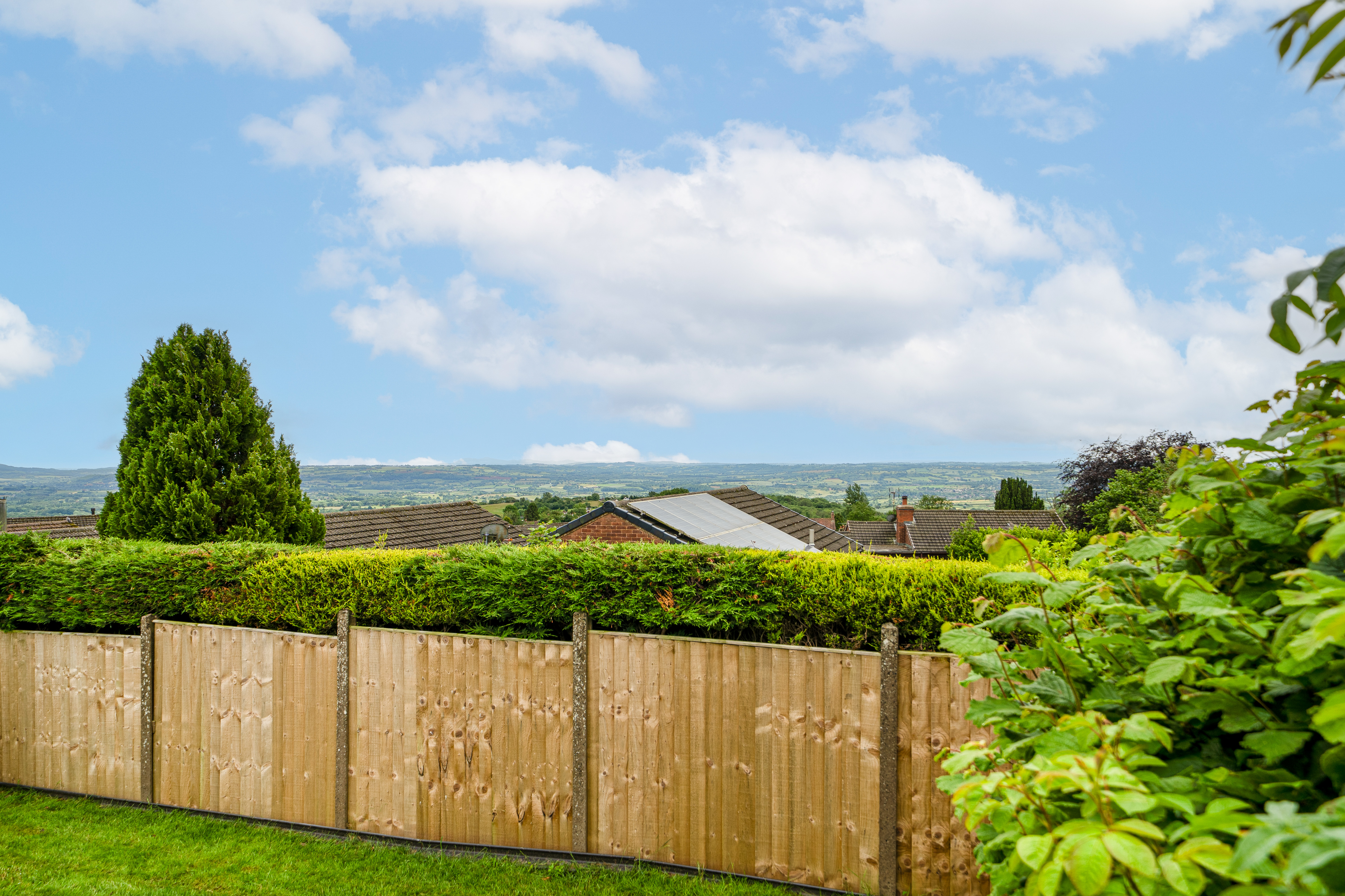 Dhustone Close, Clee Hill, SY8, photo 3