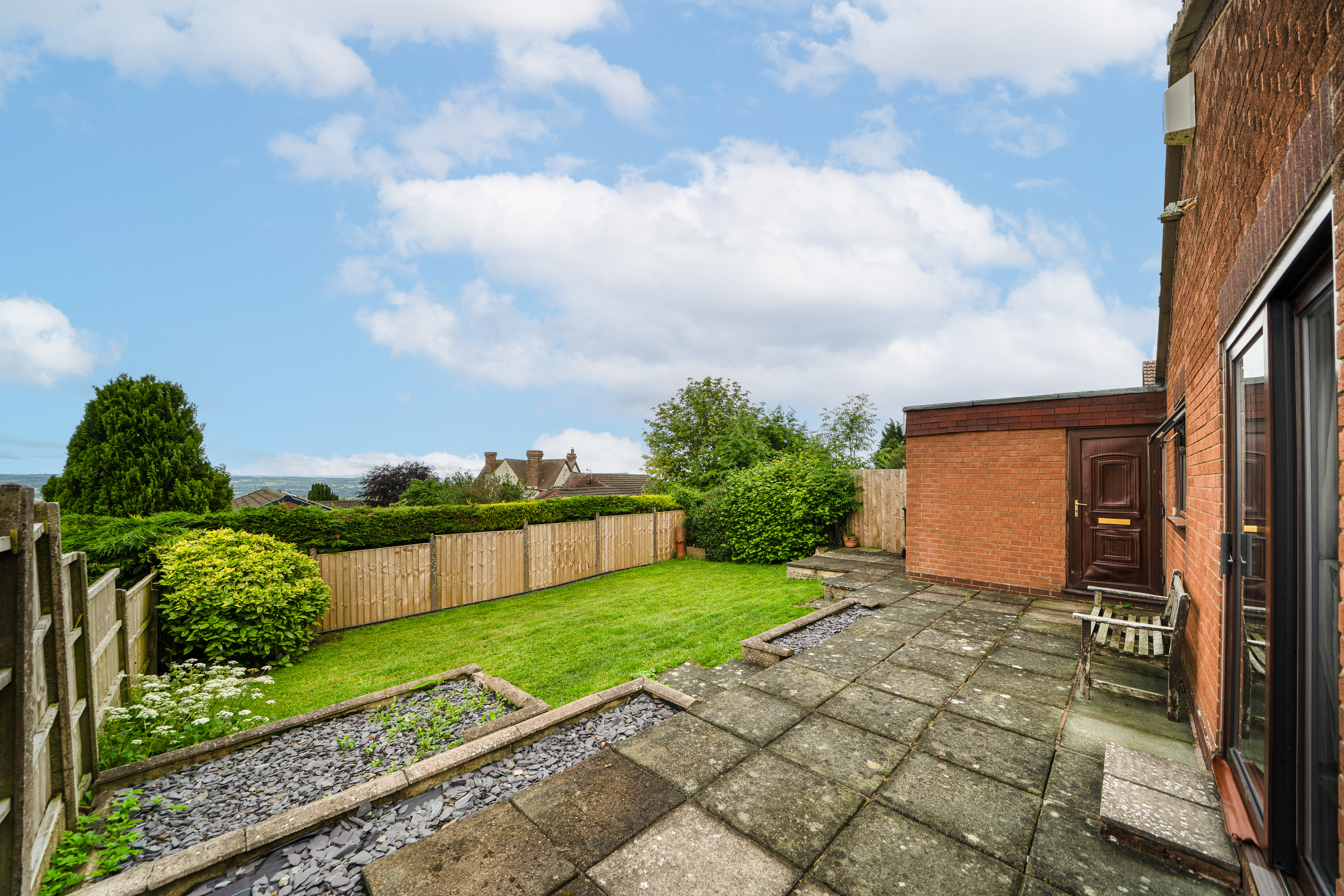 Dhustone Close, Clee Hill, SY8, photo 2