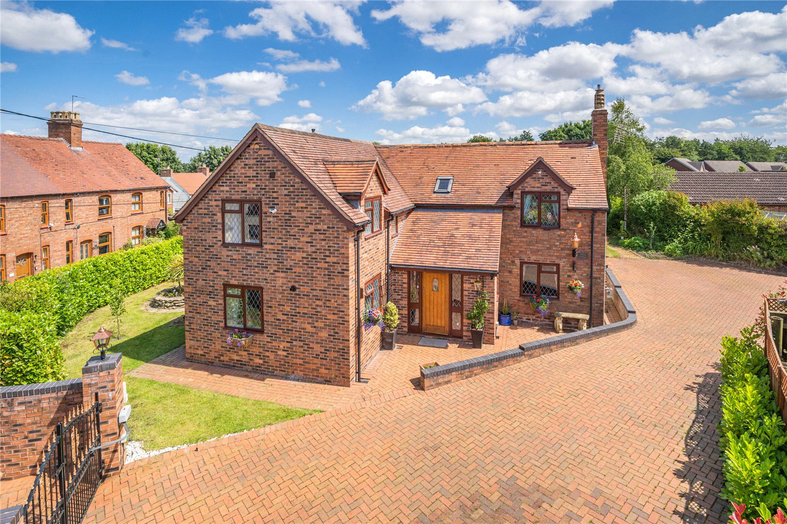 Hillside Road, Ketley Bank, TF2, photo 39