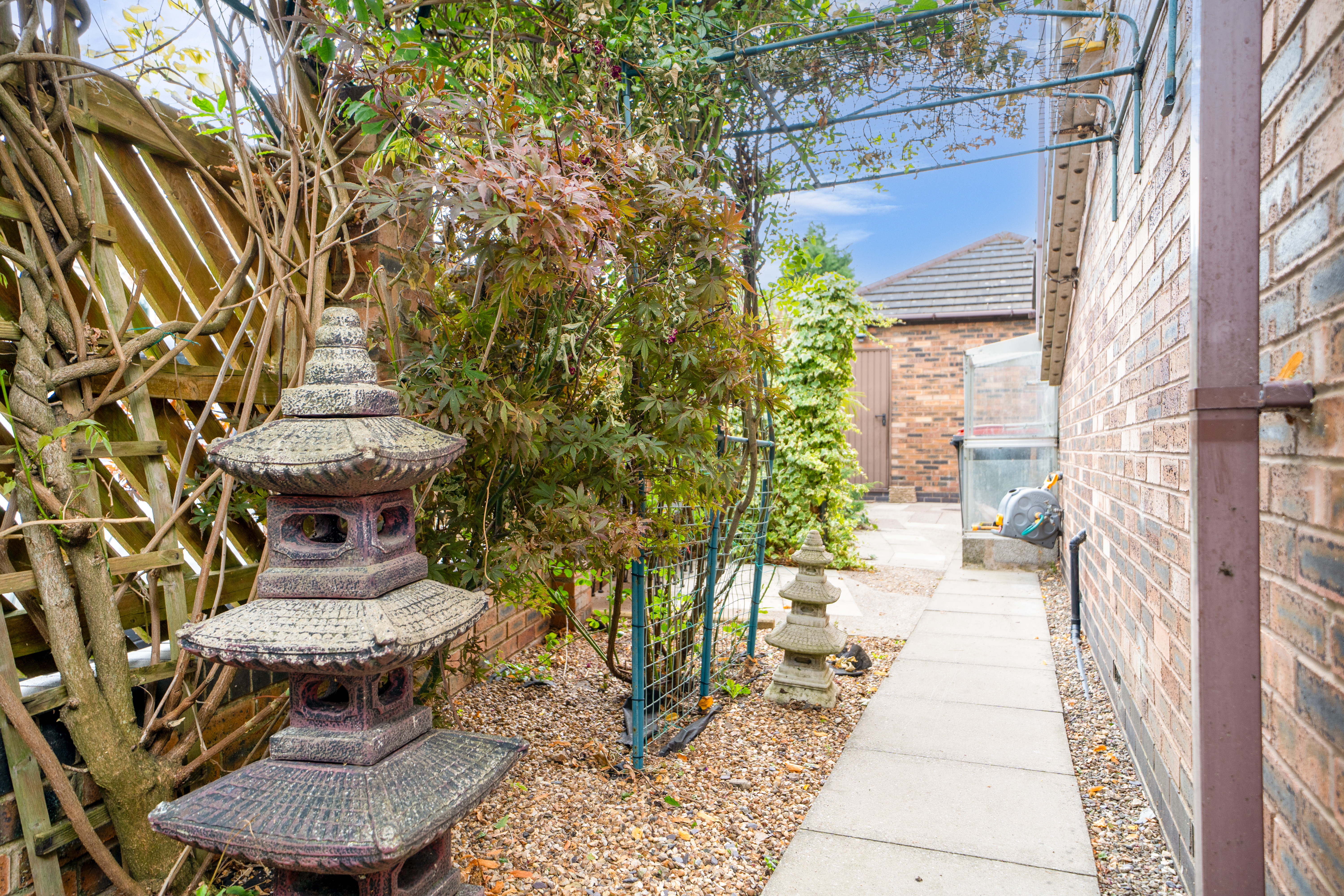 Hawkshaw Close, Oakengates, TF2, photo 21