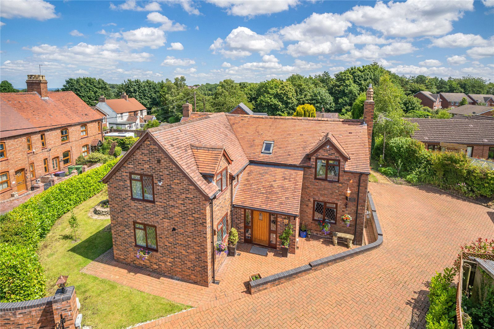 Hillside Road, Ketley Bank, TF2, photo 44