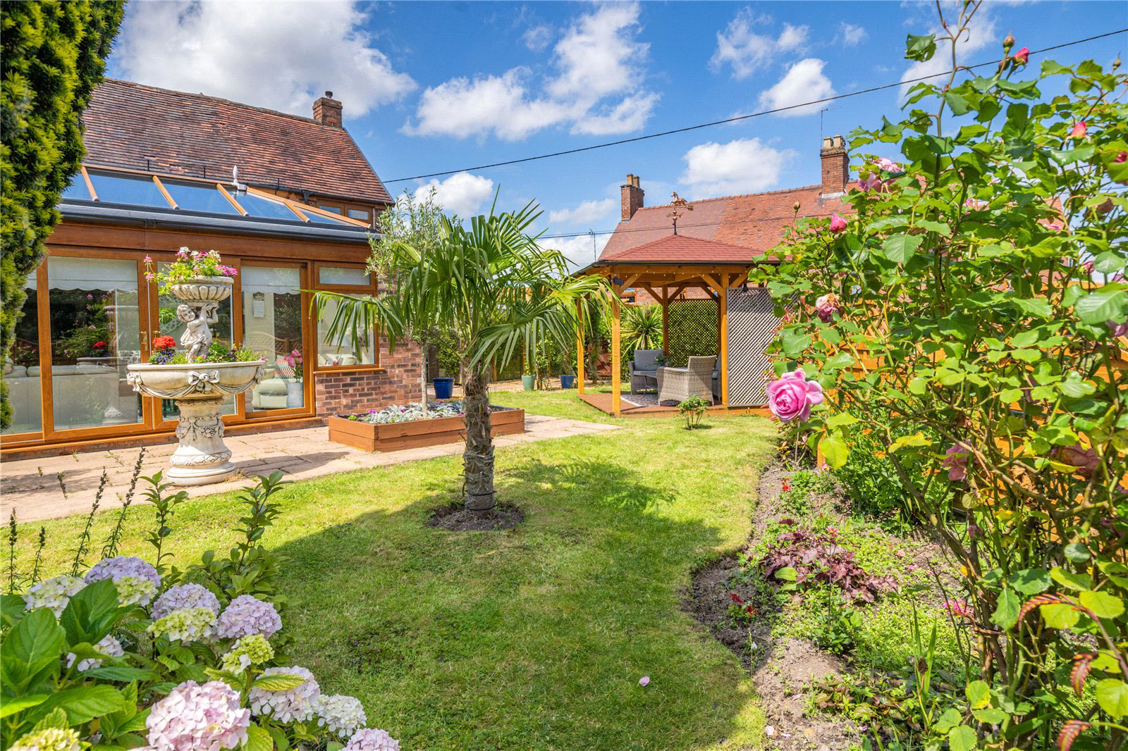 Hillside Road, Ketley Bank, TF2, photo 9