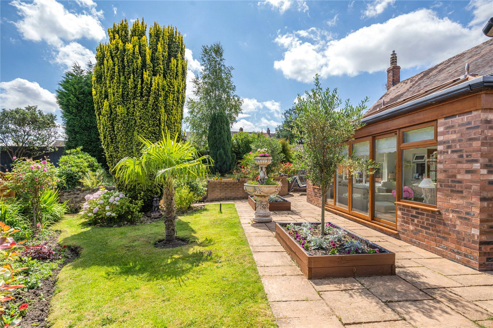 Hillside Road, Ketley Bank, TF2, photo 31