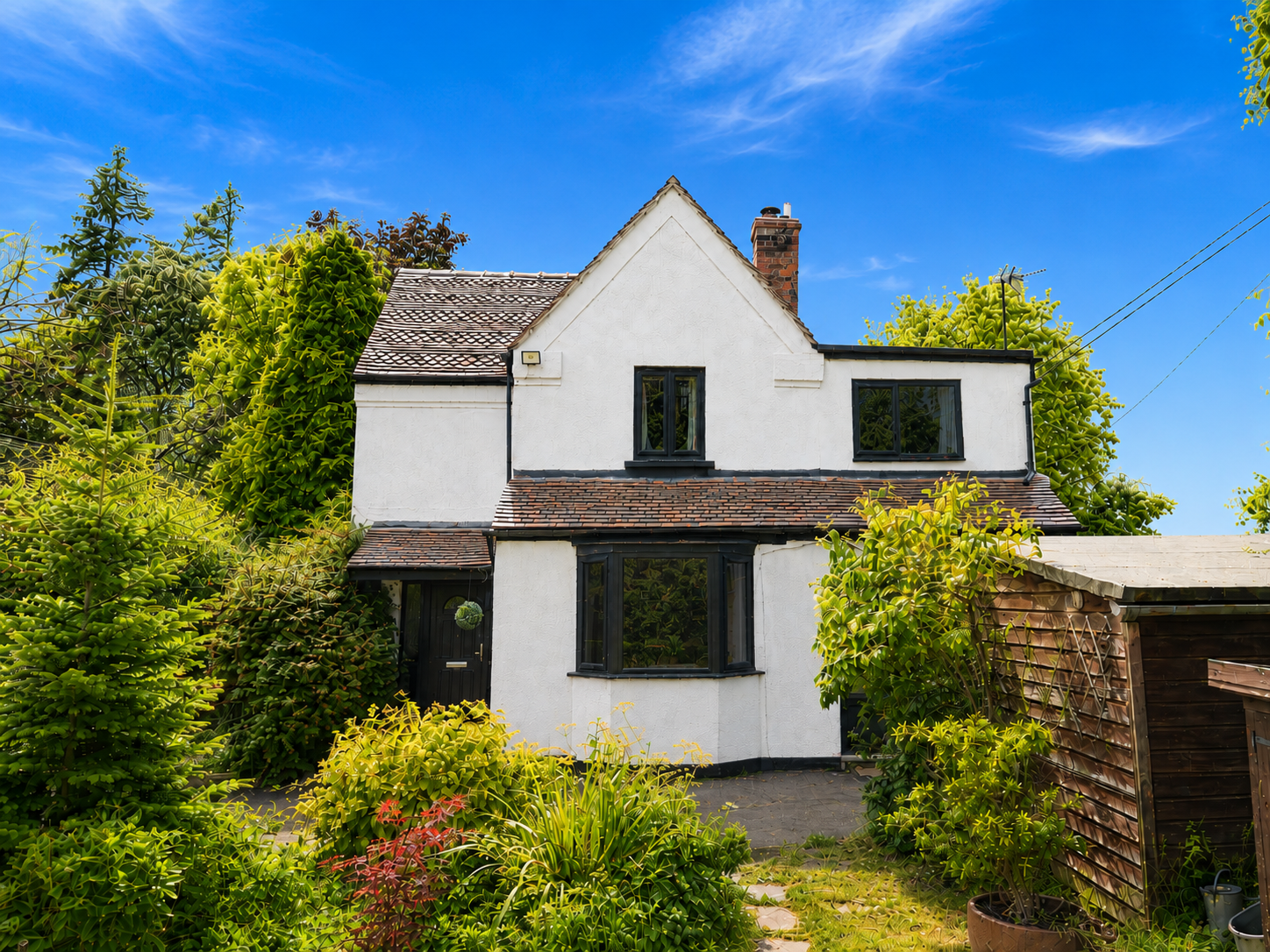 St. Dunstans Lane, Rochford, WR15