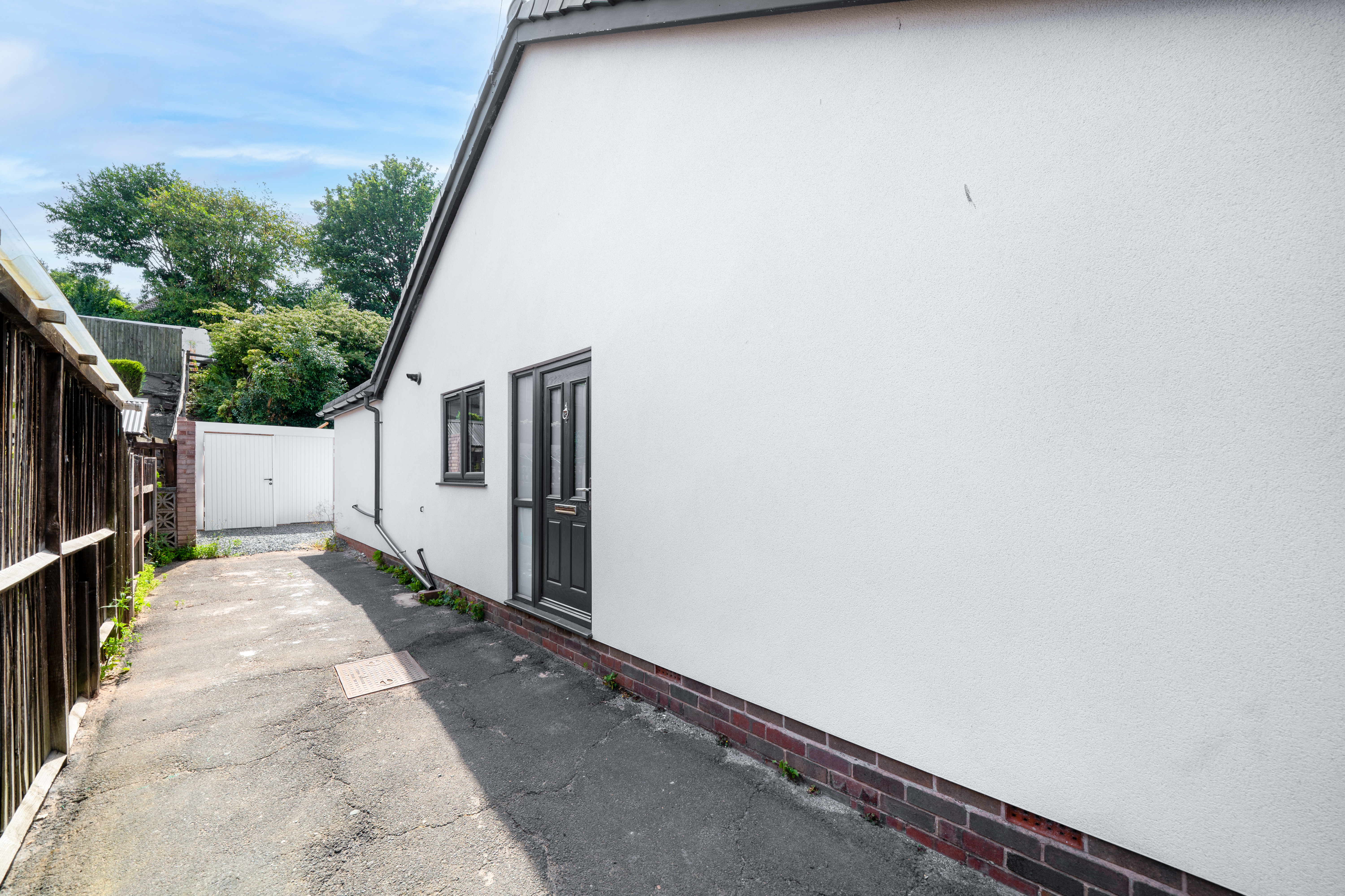 School Grove, Oakengates, TF2, photo 17