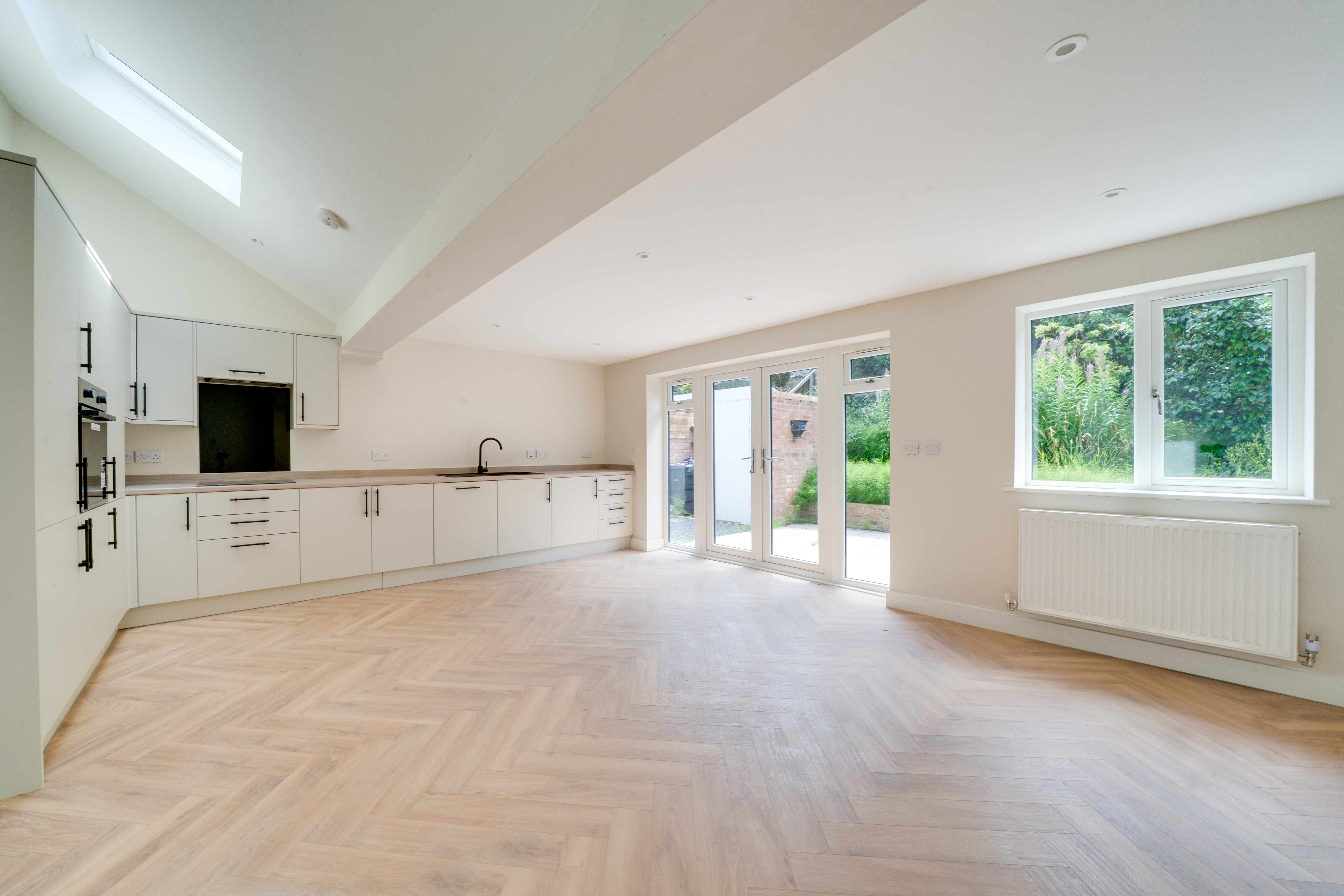 School Grove, Oakengates, TF2, photo 8