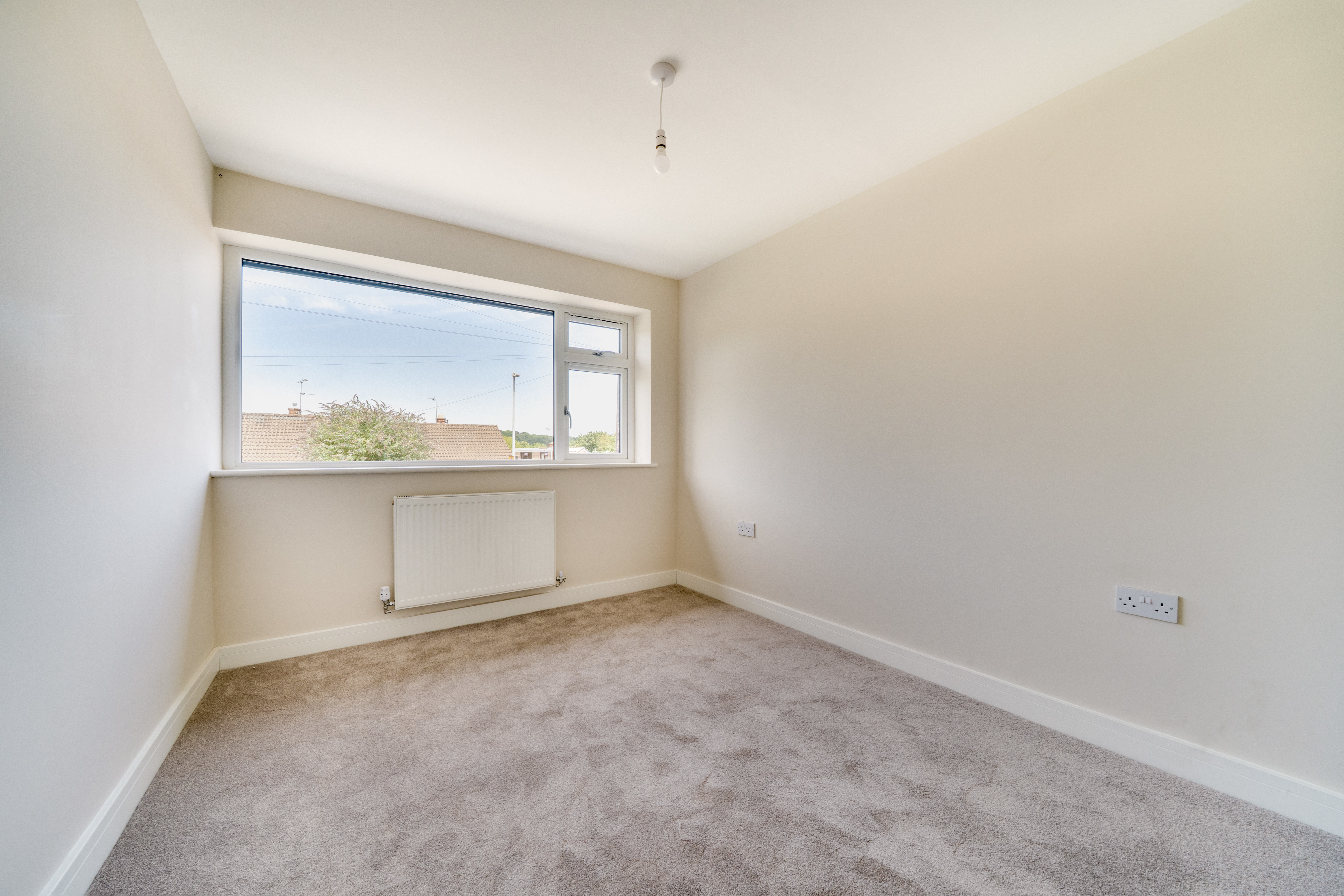 School Grove, Oakengates, TF2, photo 12
