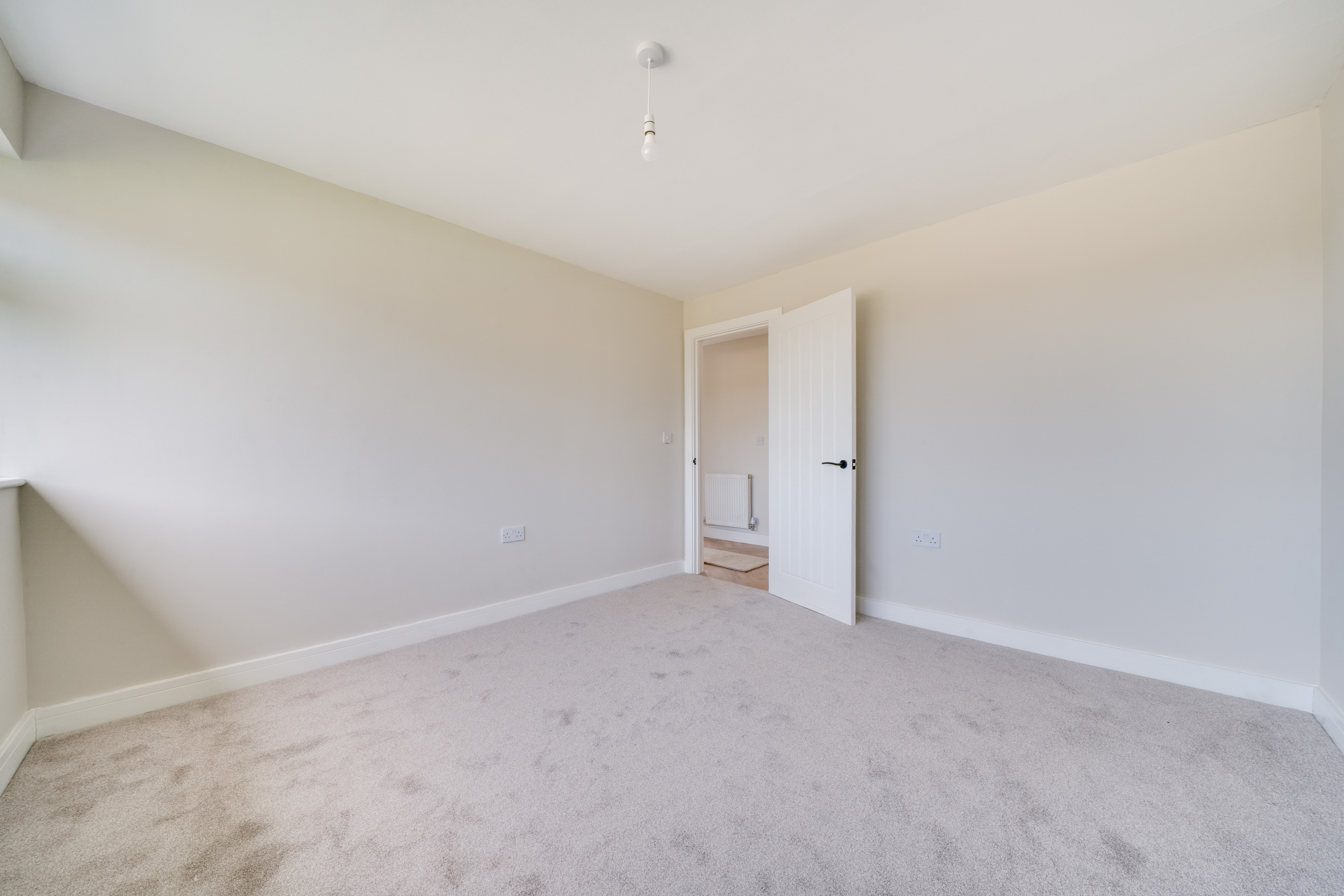 School Grove, Oakengates, TF2, photo 11