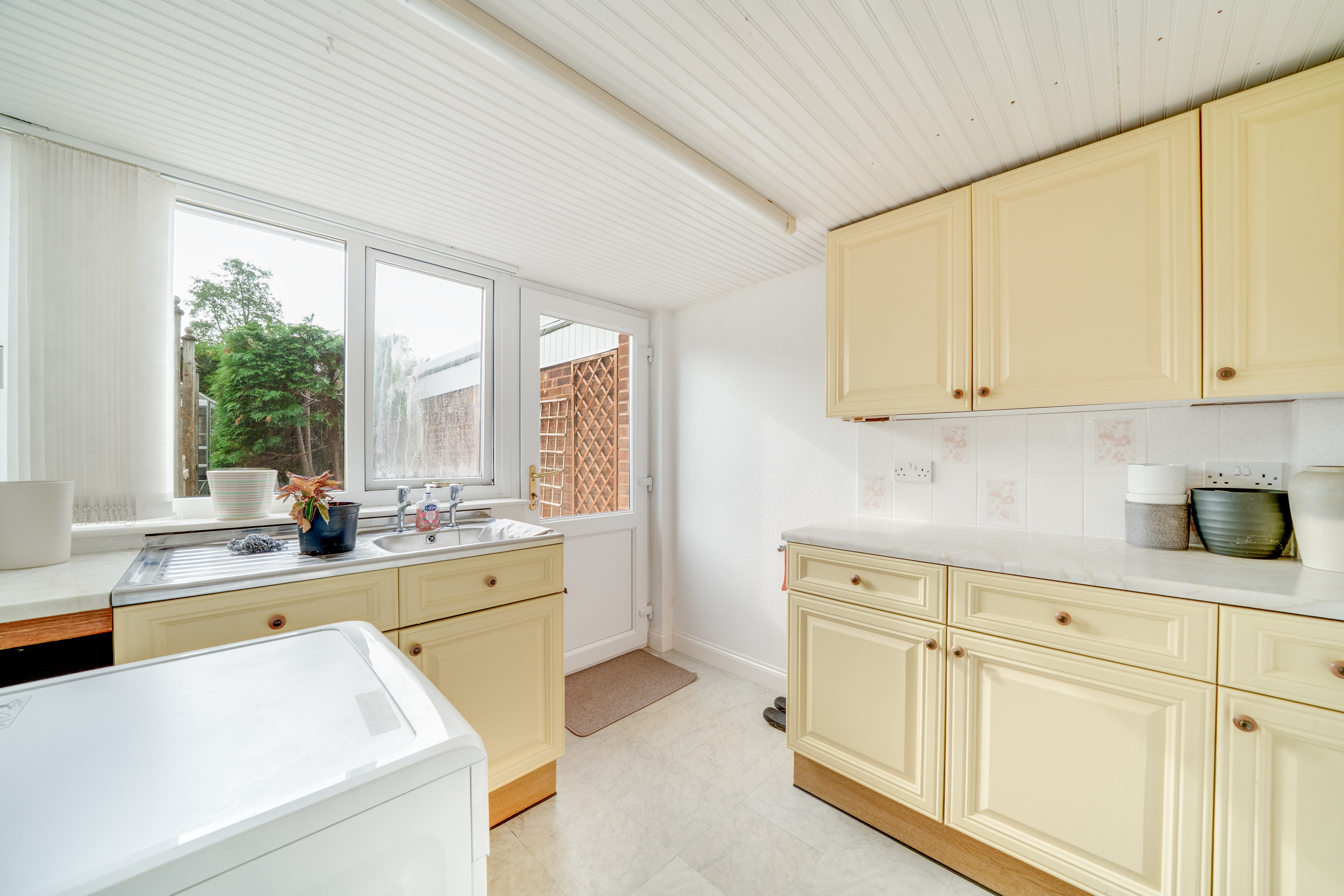 Sandpiper Close, Kidderminster, DY10, photo 9