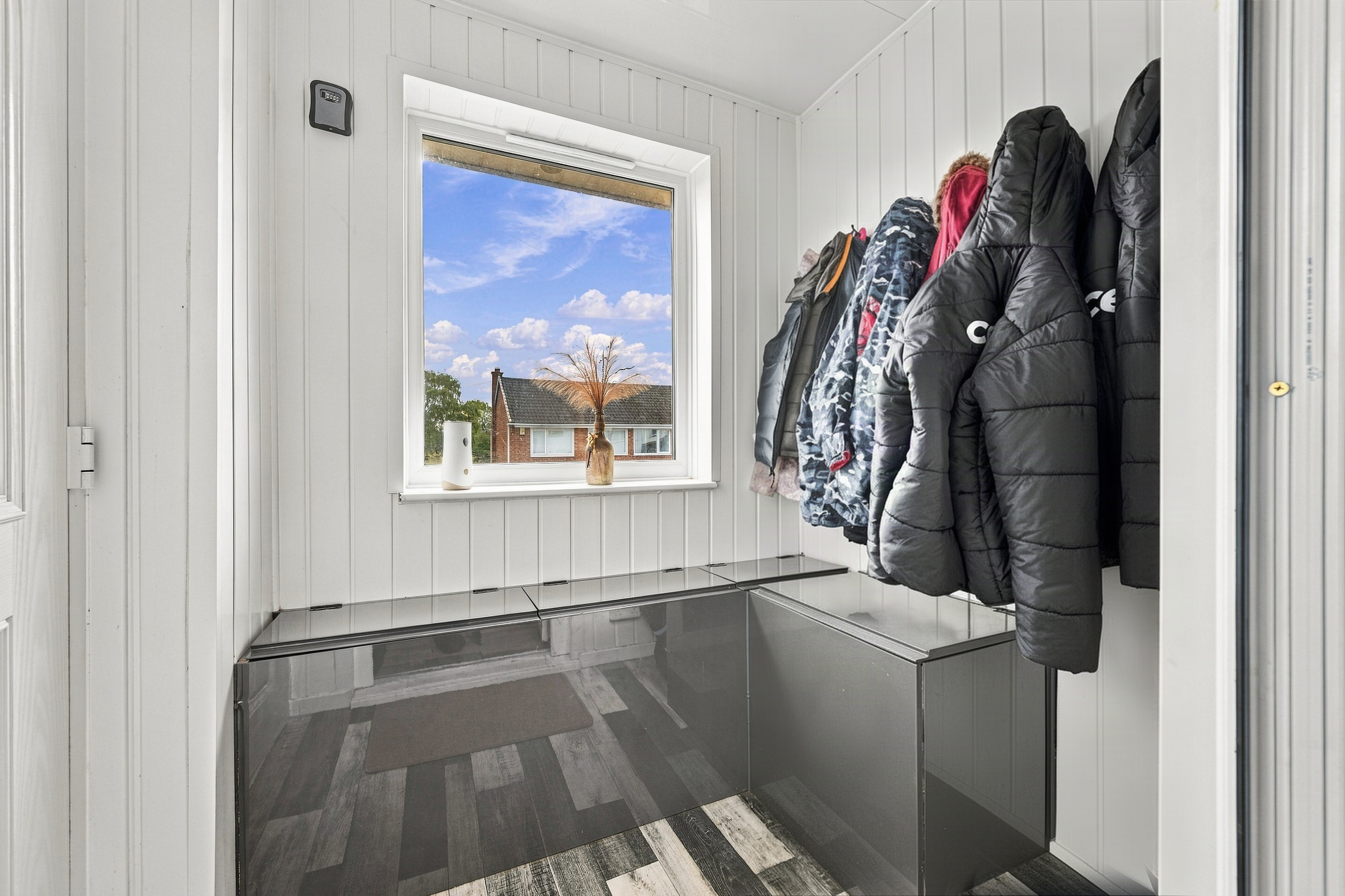 Leadon Close, Little Dawley, TF4, photo 5