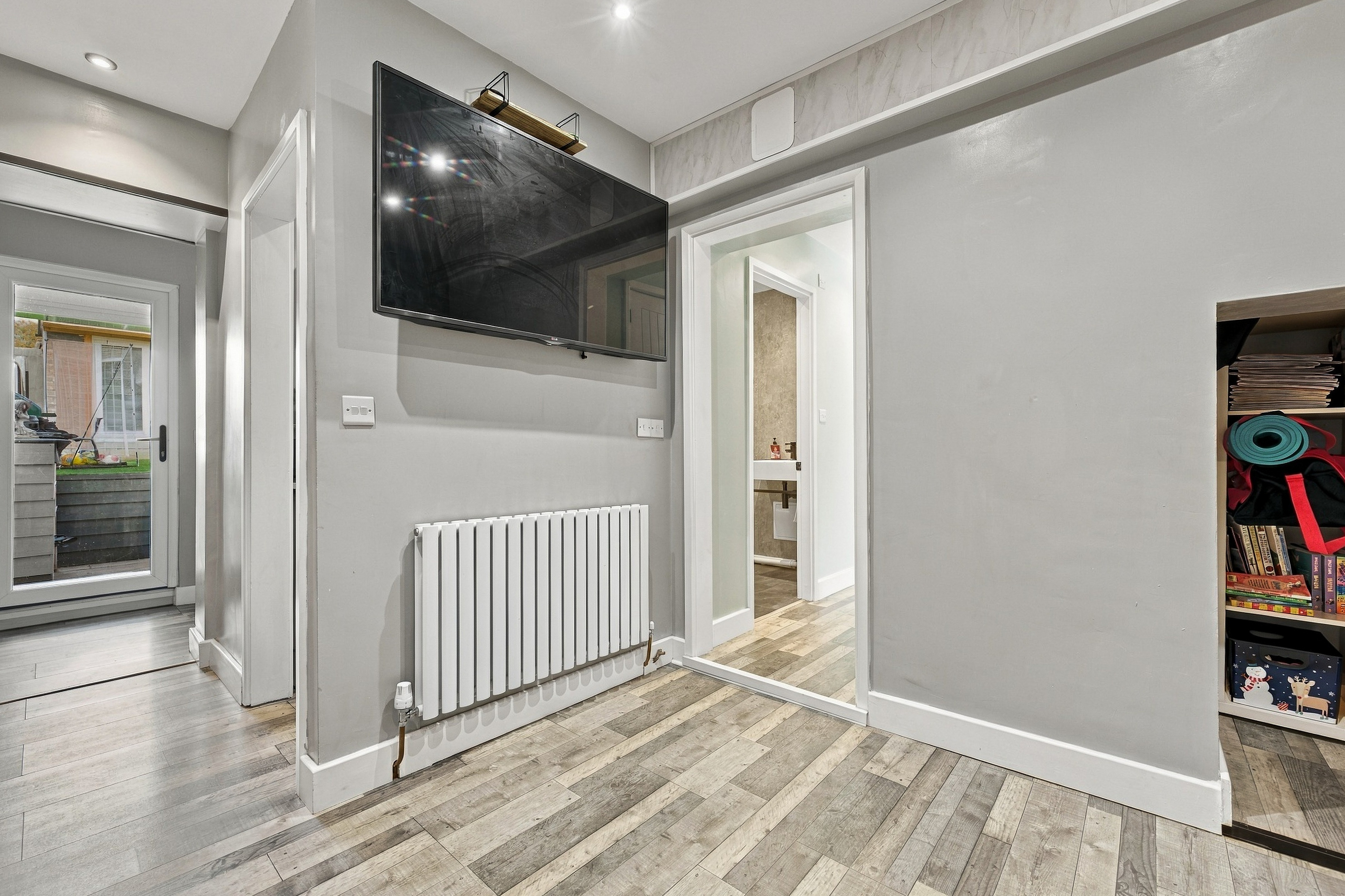 Leadon Close, Little Dawley, TF4, photo 14