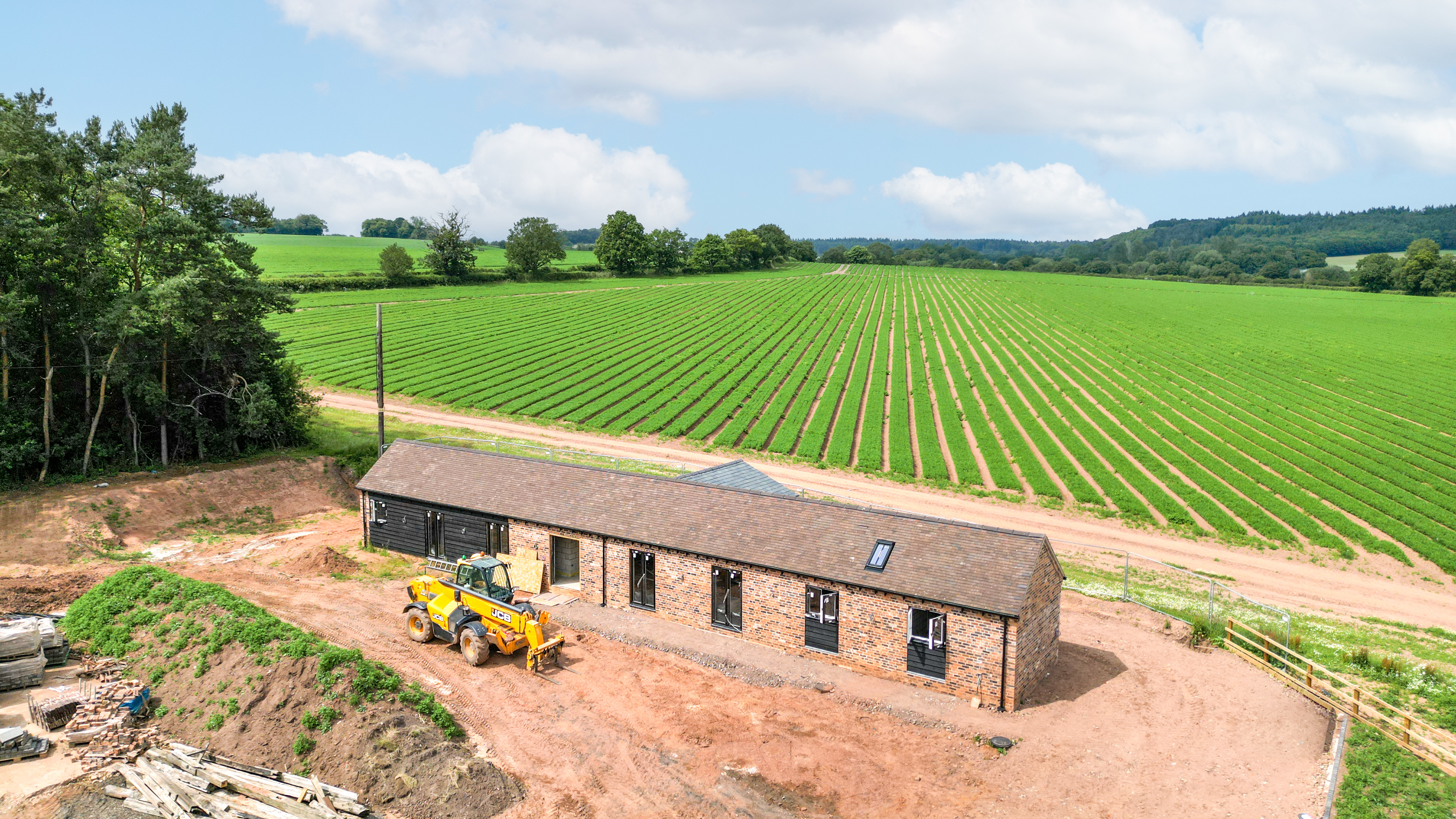 Hill Top Farm Barns, Shifnal, TF11