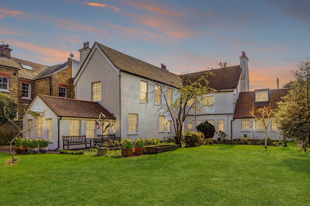 The Cedars, The Butts, Upper Butts, Brentford, TW8, photo 6