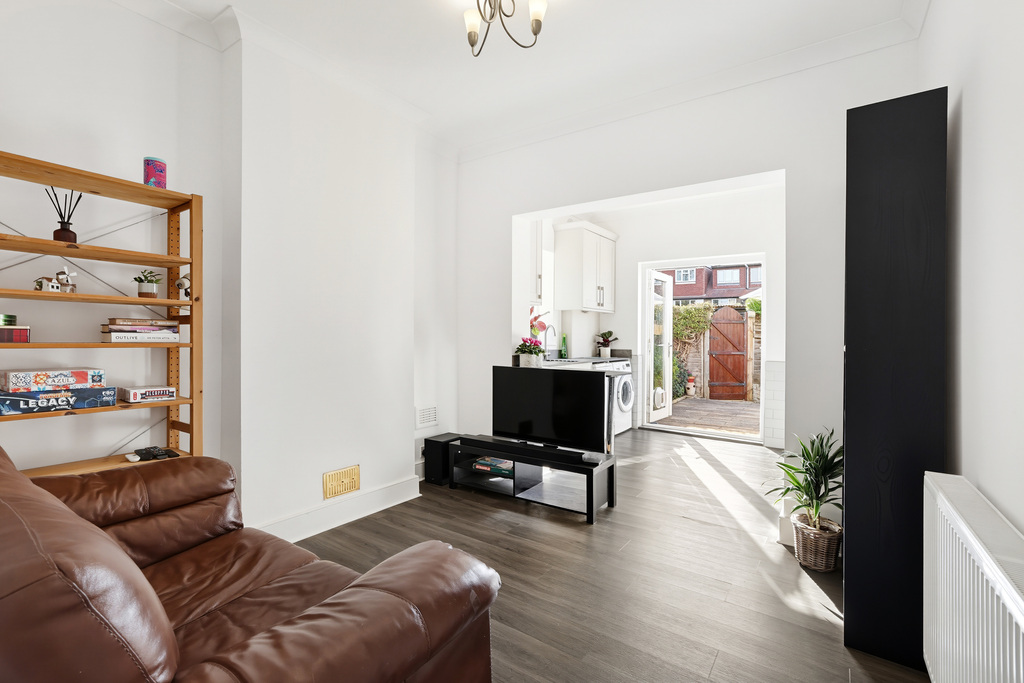 Carlyle Road, Ealing, London, W5, photo 3