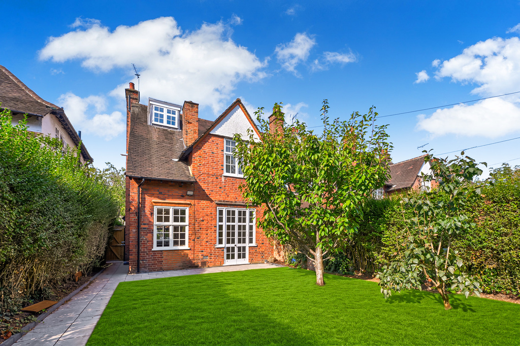 Holyoake Walk, Ealing, London, W5, photo 5