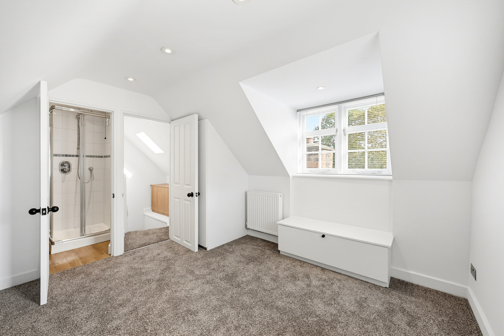 Holyoake Walk, Ealing, London, W5, photo 15
